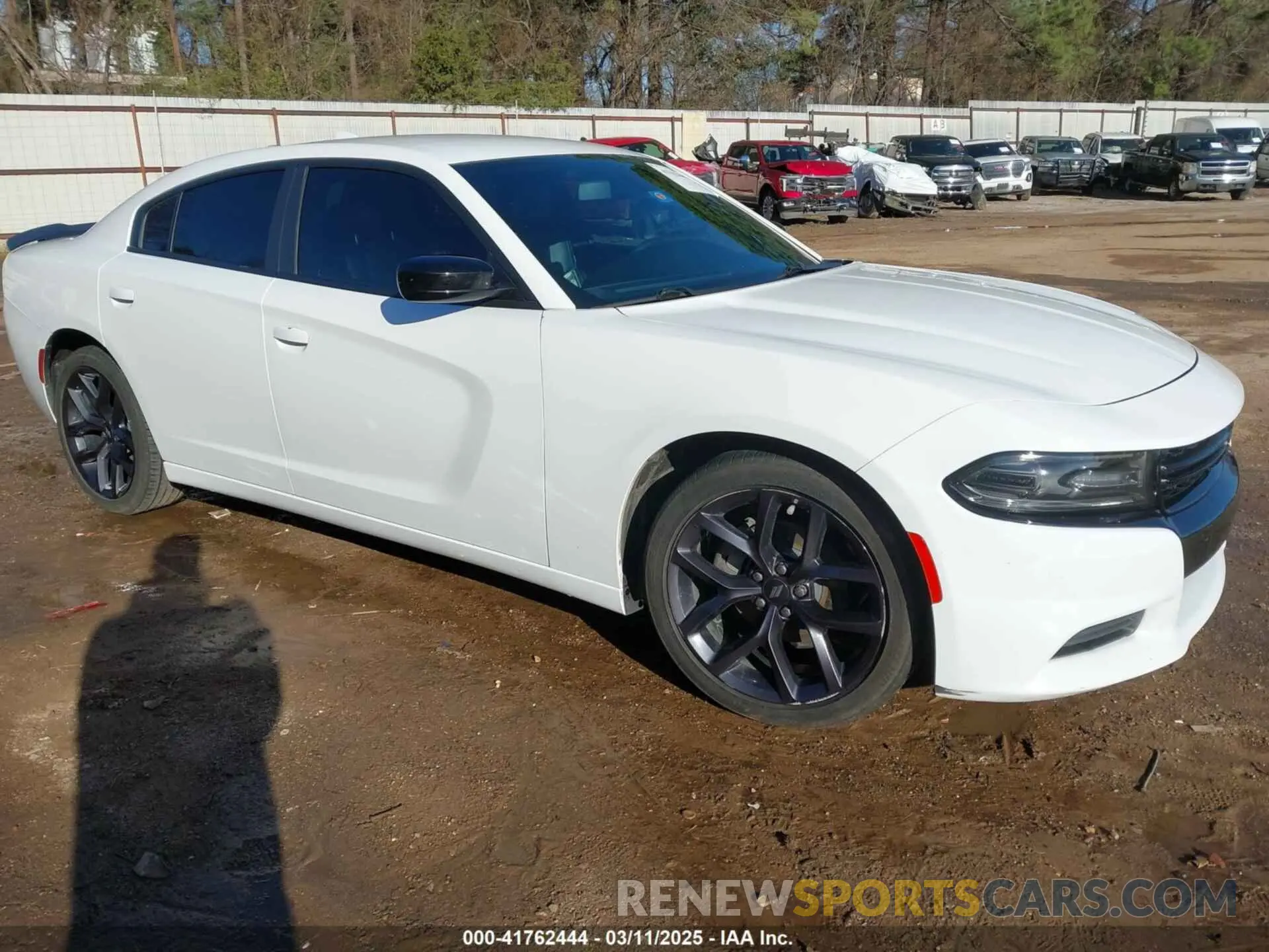 1 Photograph of a damaged car 2C3CDXBG1LH150482 DODGE CHARGER 2020