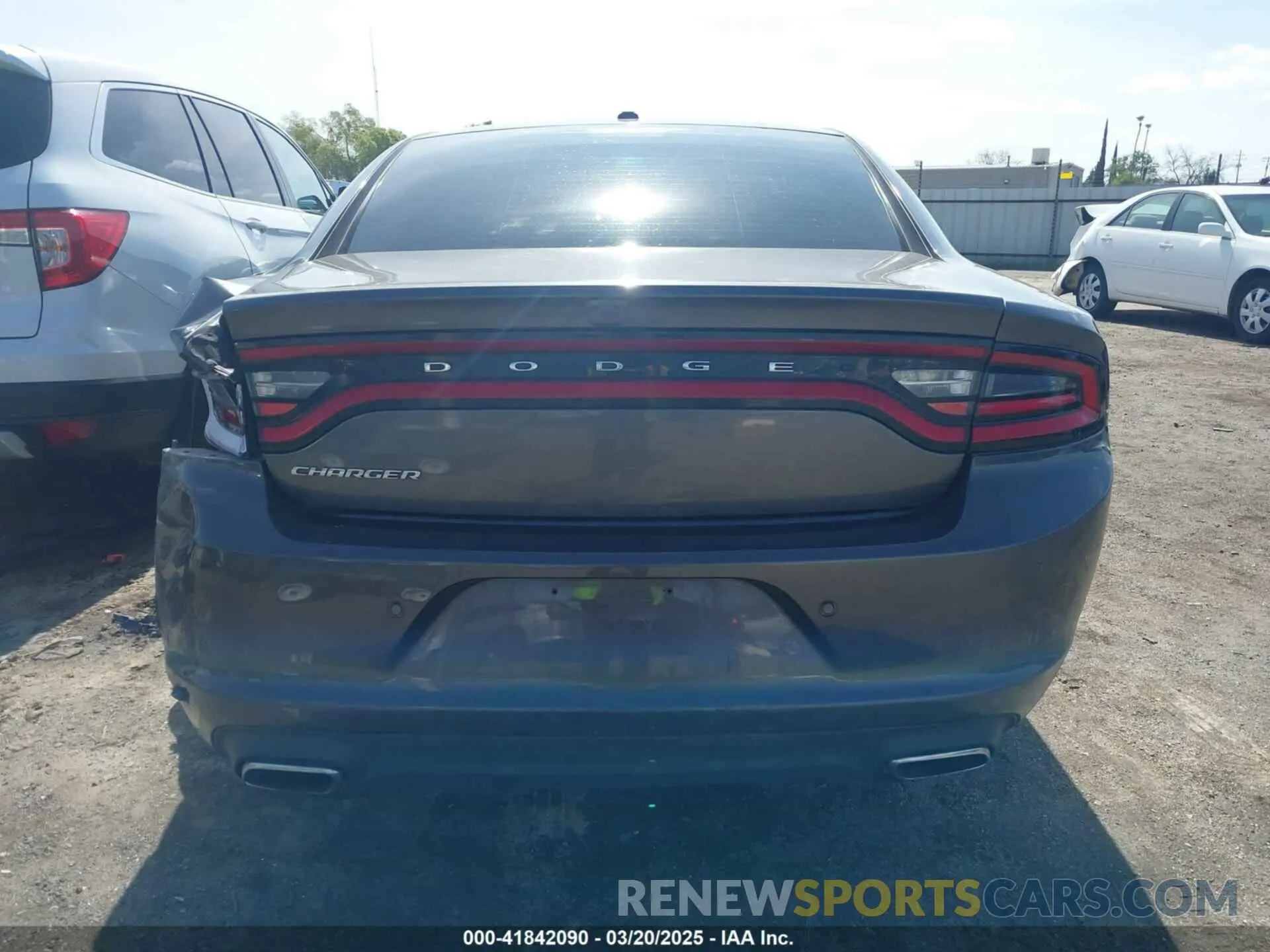 16 Photograph of a damaged car 2C3CDXBG1LH211605 DODGE CHARGER 2020