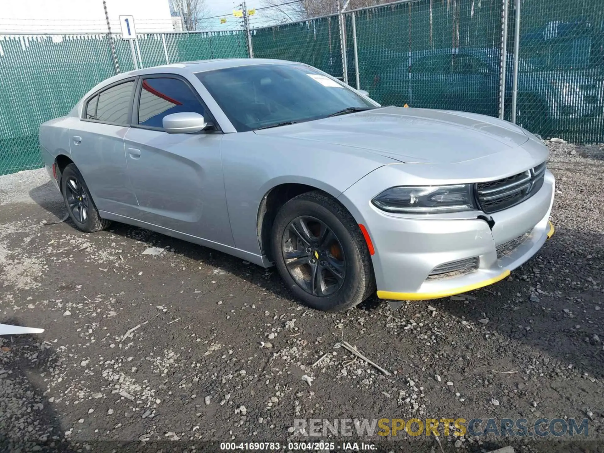 1 Photograph of a damaged car 2C3CDXBG2LH144044 DODGE CHARGER 2020