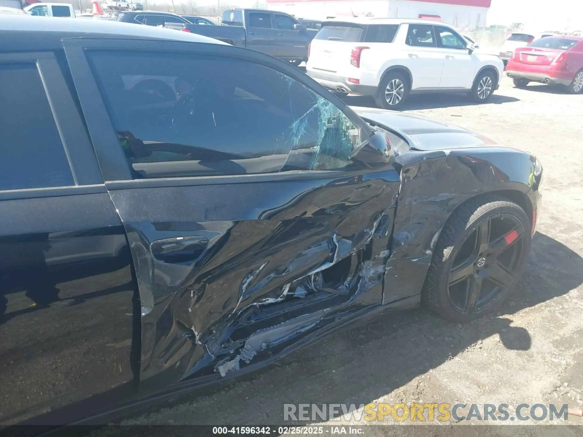 16 Photograph of a damaged car 2C3CDXBG2LH229627 DODGE CHARGER 2020
