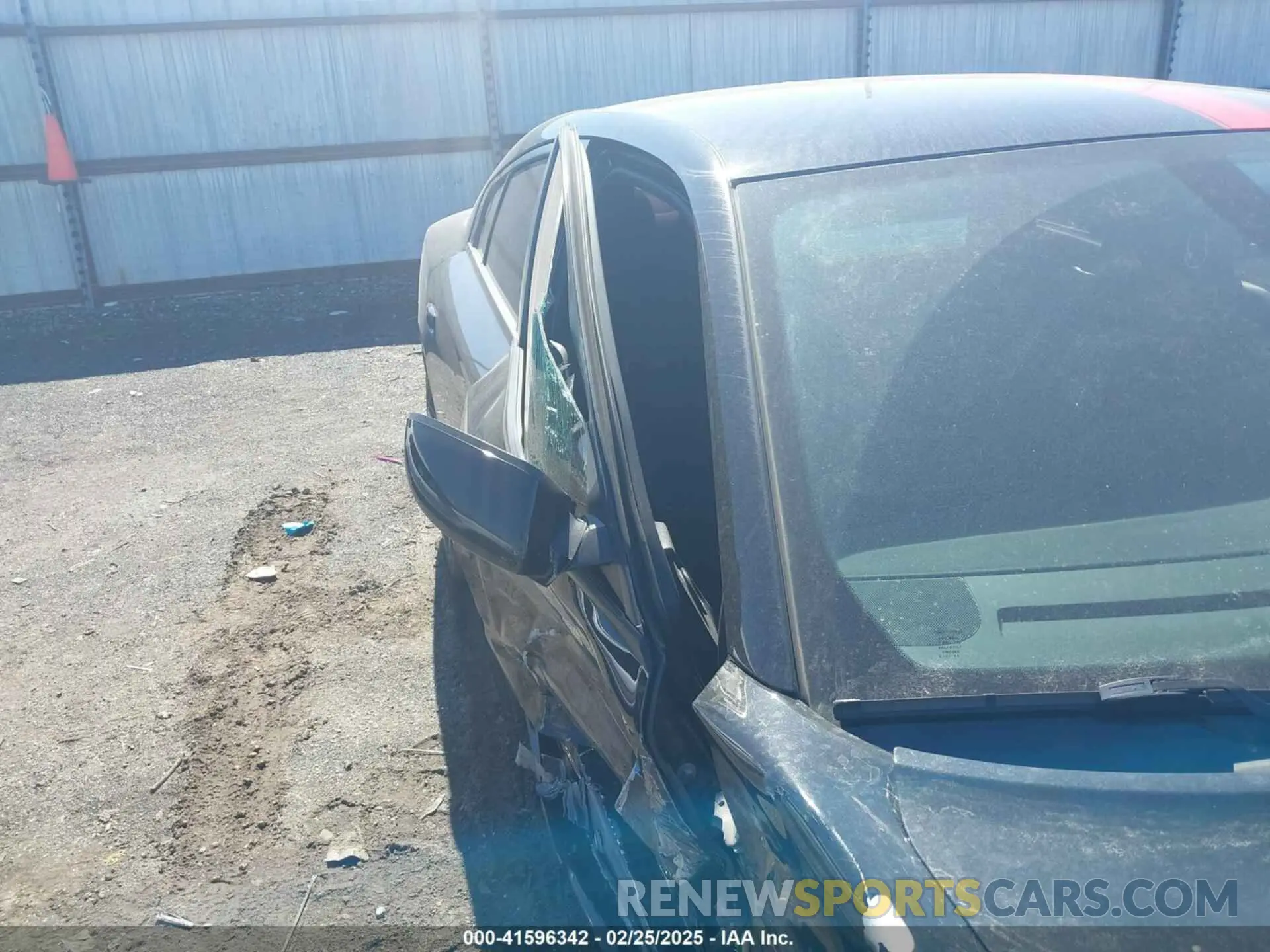 18 Photograph of a damaged car 2C3CDXBG2LH229627 DODGE CHARGER 2020
