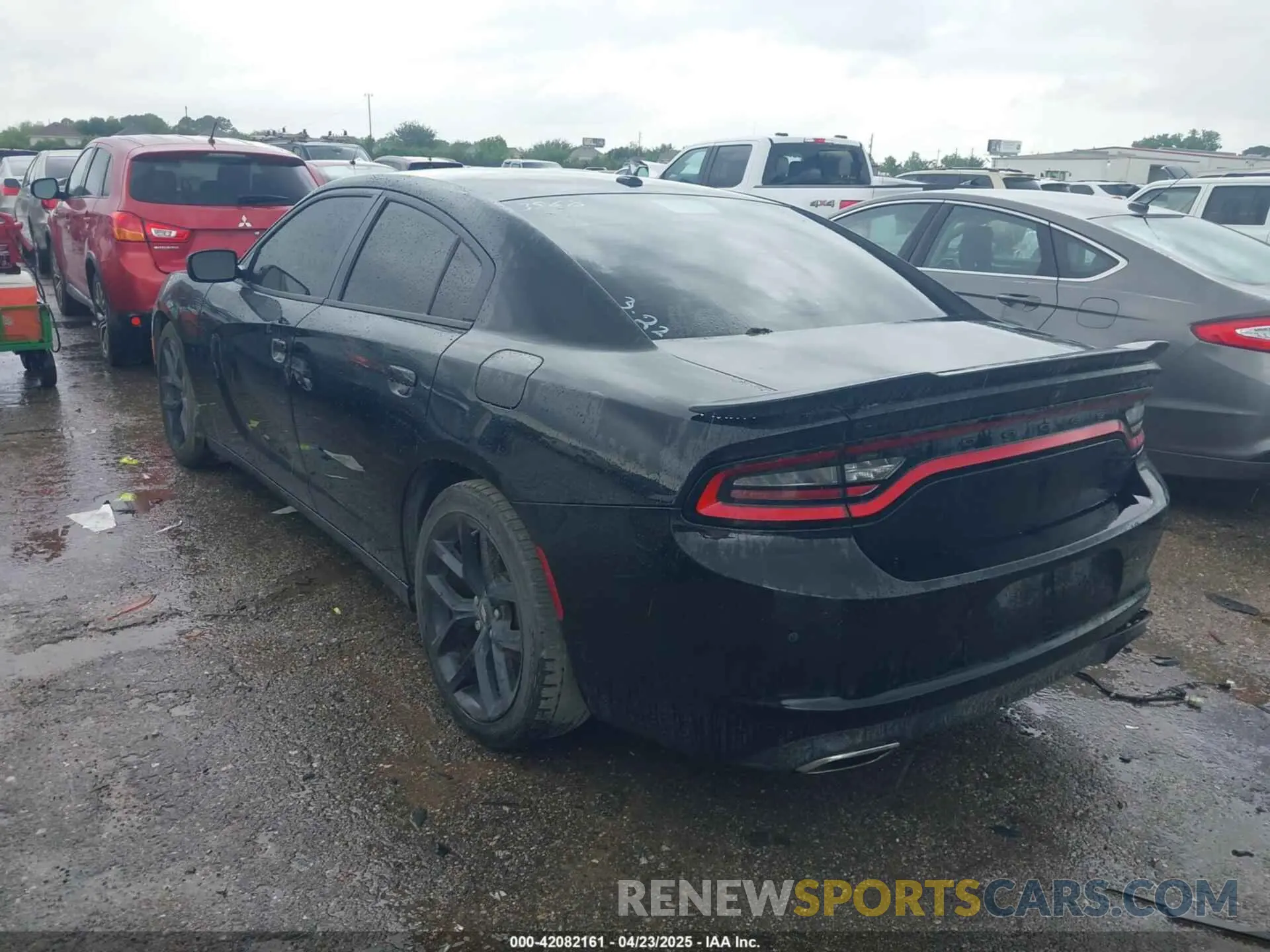 3 Photograph of a damaged car 2C3CDXBG3LH133568 DODGE CHARGER 2020