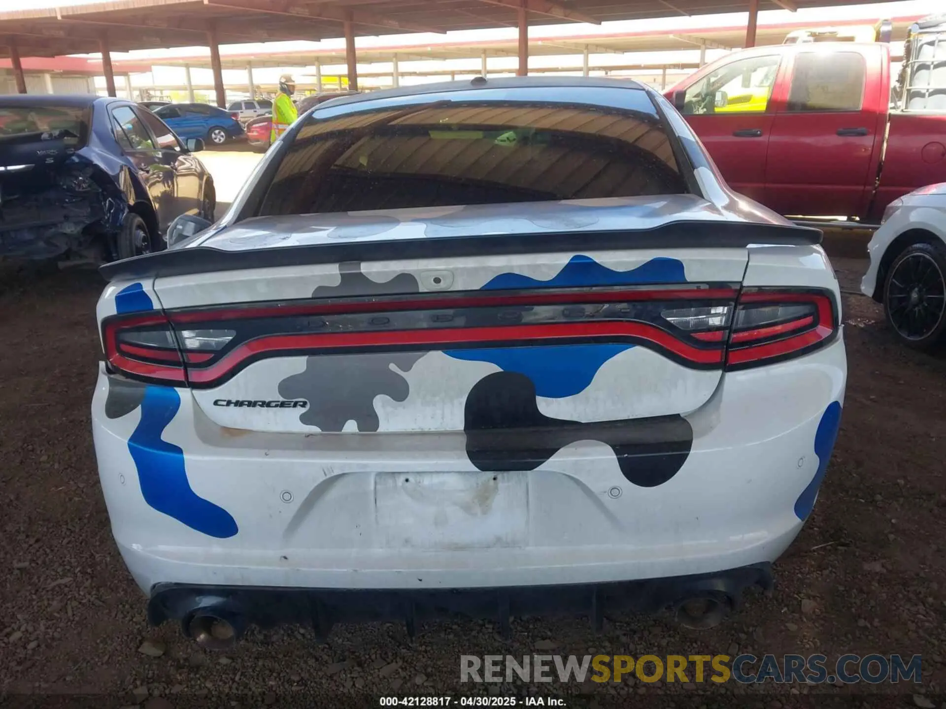17 Photograph of a damaged car 2C3CDXBG3LH151584 DODGE CHARGER 2020