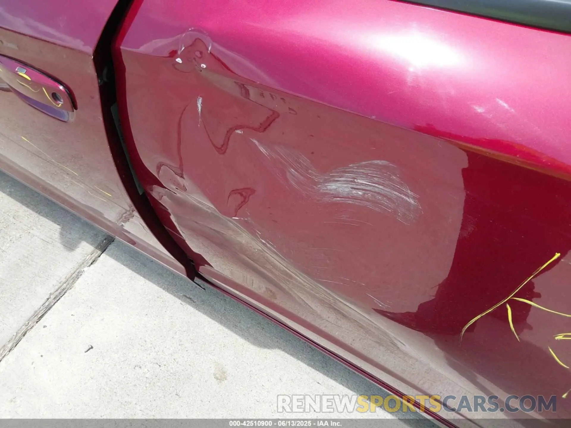 18 Photograph of a damaged car 2C3CDXBG4LH101938 DODGE CHARGER 2020