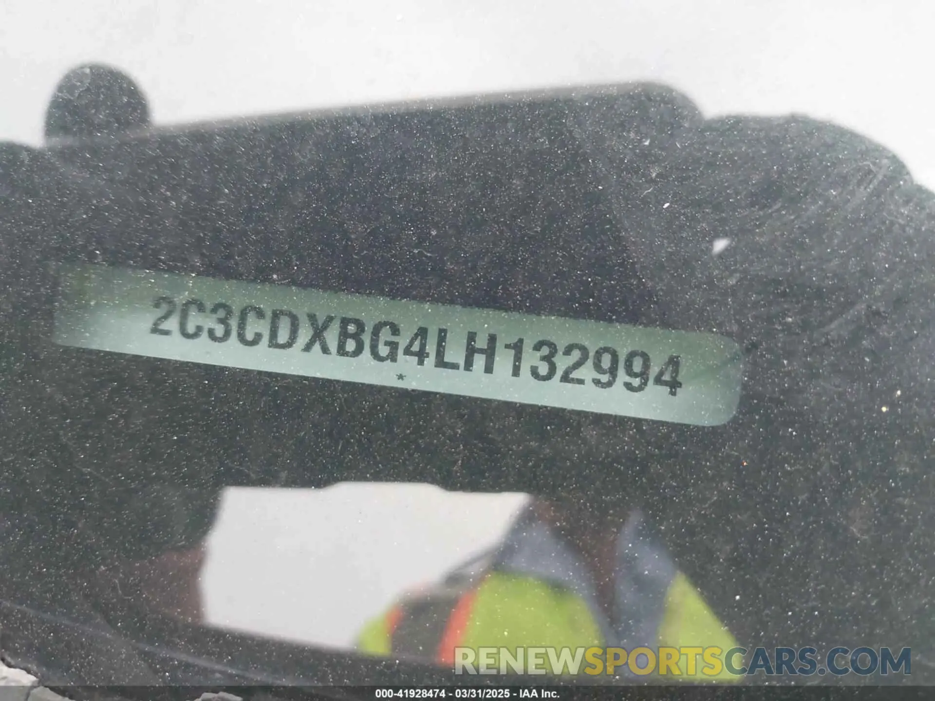 9 Photograph of a damaged car 2C3CDXBG4LH132994 DODGE CHARGER 2020