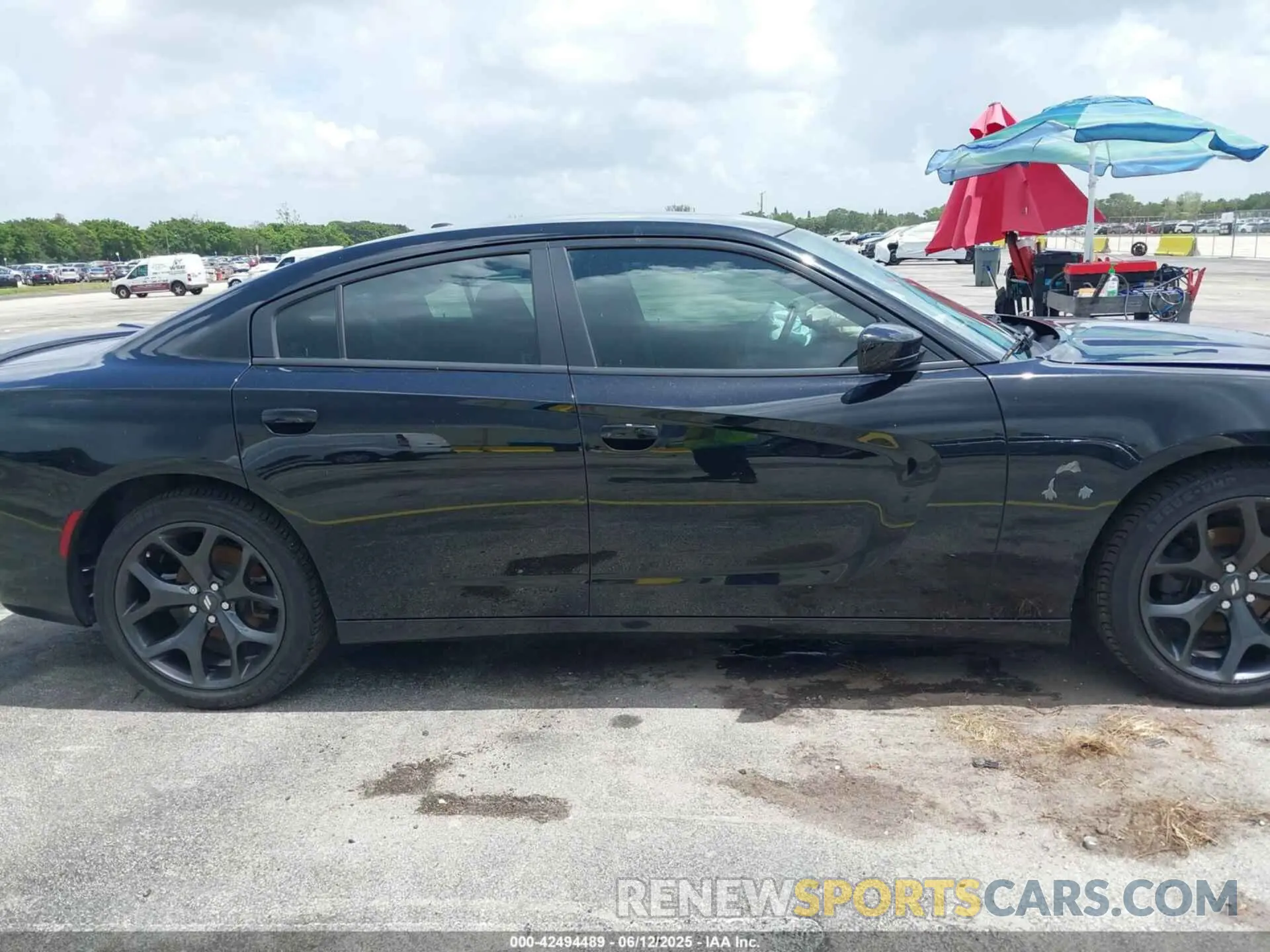 14 Photograph of a damaged car 2C3CDXBG4LH238412 DODGE CHARGER 2020
