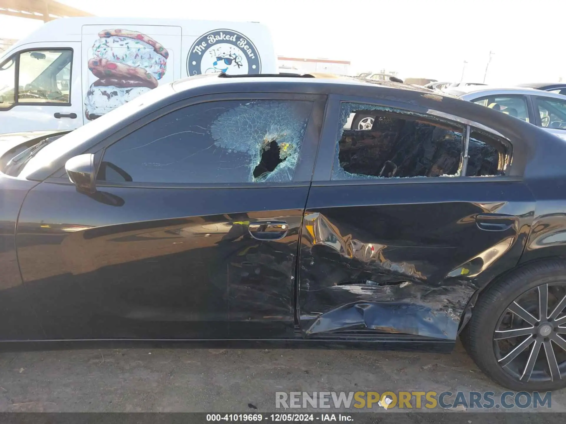13 Photograph of a damaged car 2C3CDXBG5LH144720 DODGE CHARGER 2020