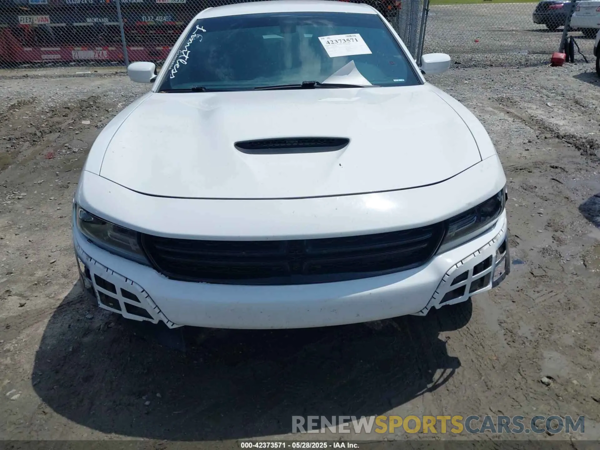 12 Photograph of a damaged car 2C3CDXBG5LH186742 DODGE CHARGER 2020