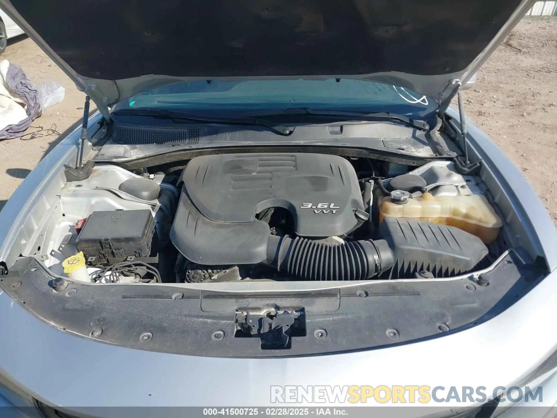 10 Photograph of a damaged car 2C3CDXBG6LH140109 DODGE CHARGER 2020