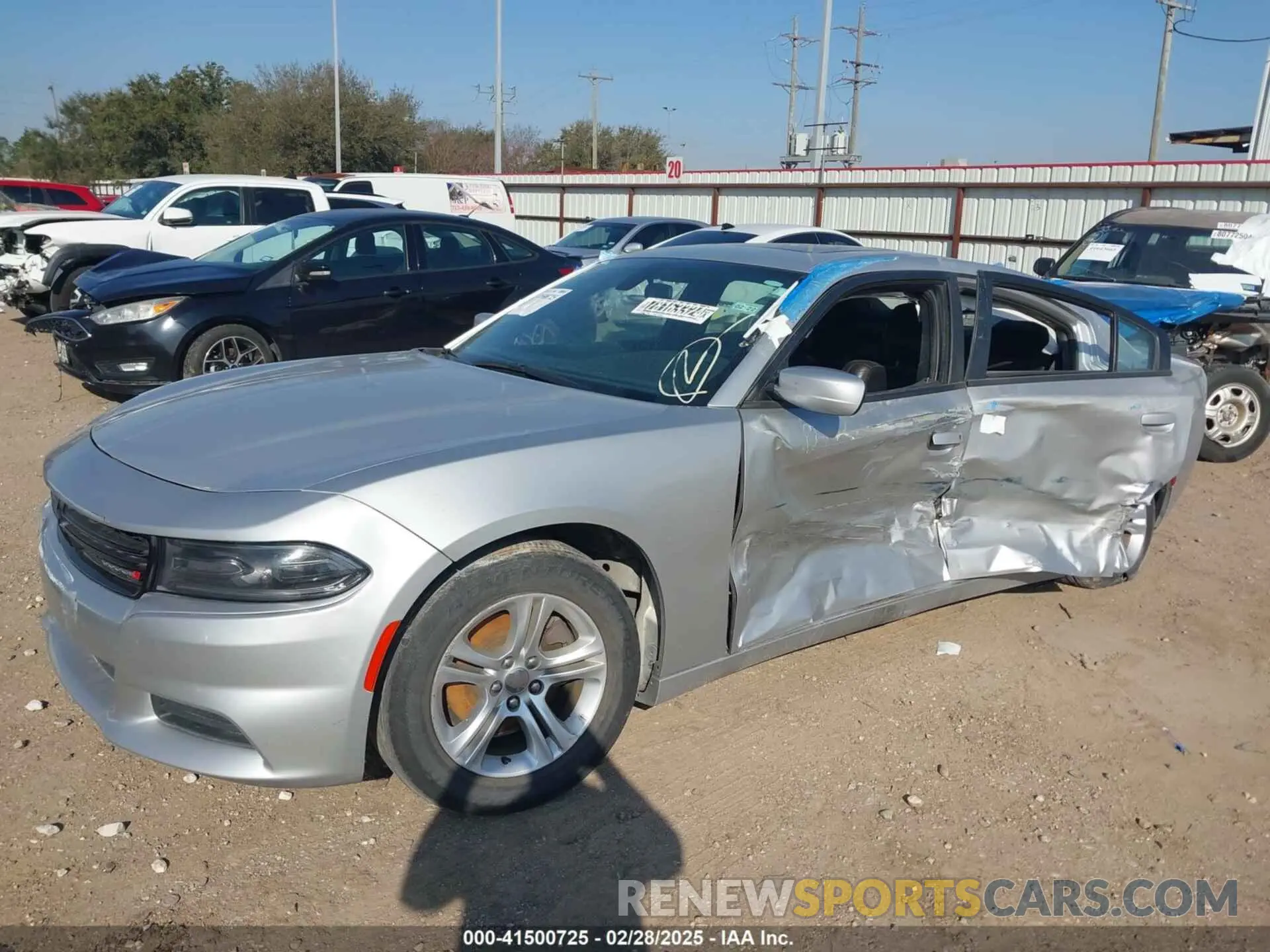 2 Photograph of a damaged car 2C3CDXBG6LH140109 DODGE CHARGER 2020