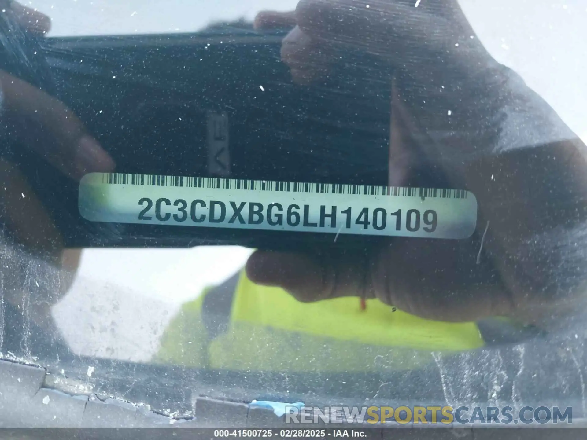 9 Photograph of a damaged car 2C3CDXBG6LH140109 DODGE CHARGER 2020