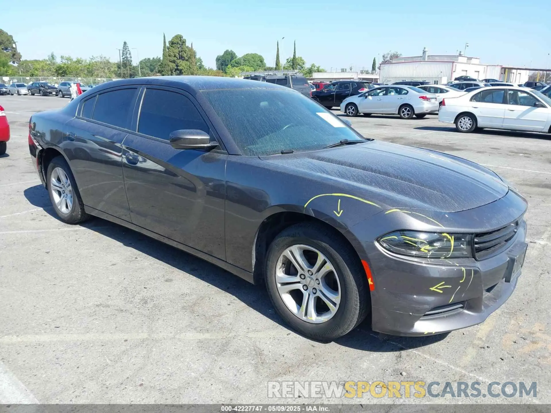 1 Photograph of a damaged car 2C3CDXBG6LH234913 DODGE CHARGER 2020