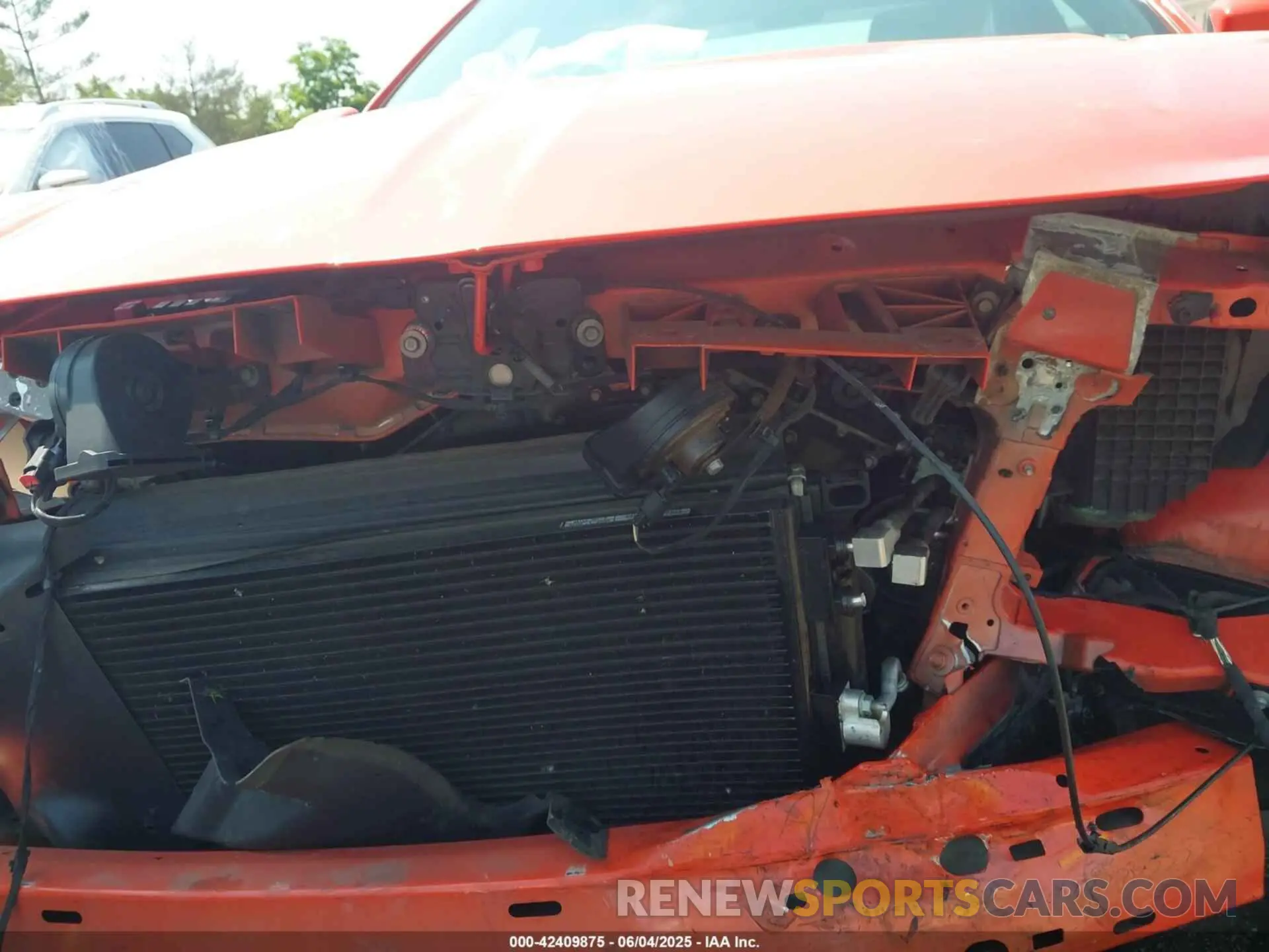 10 Photograph of a damaged car 2C3CDXBG7LH123786 DODGE CHARGER 2020