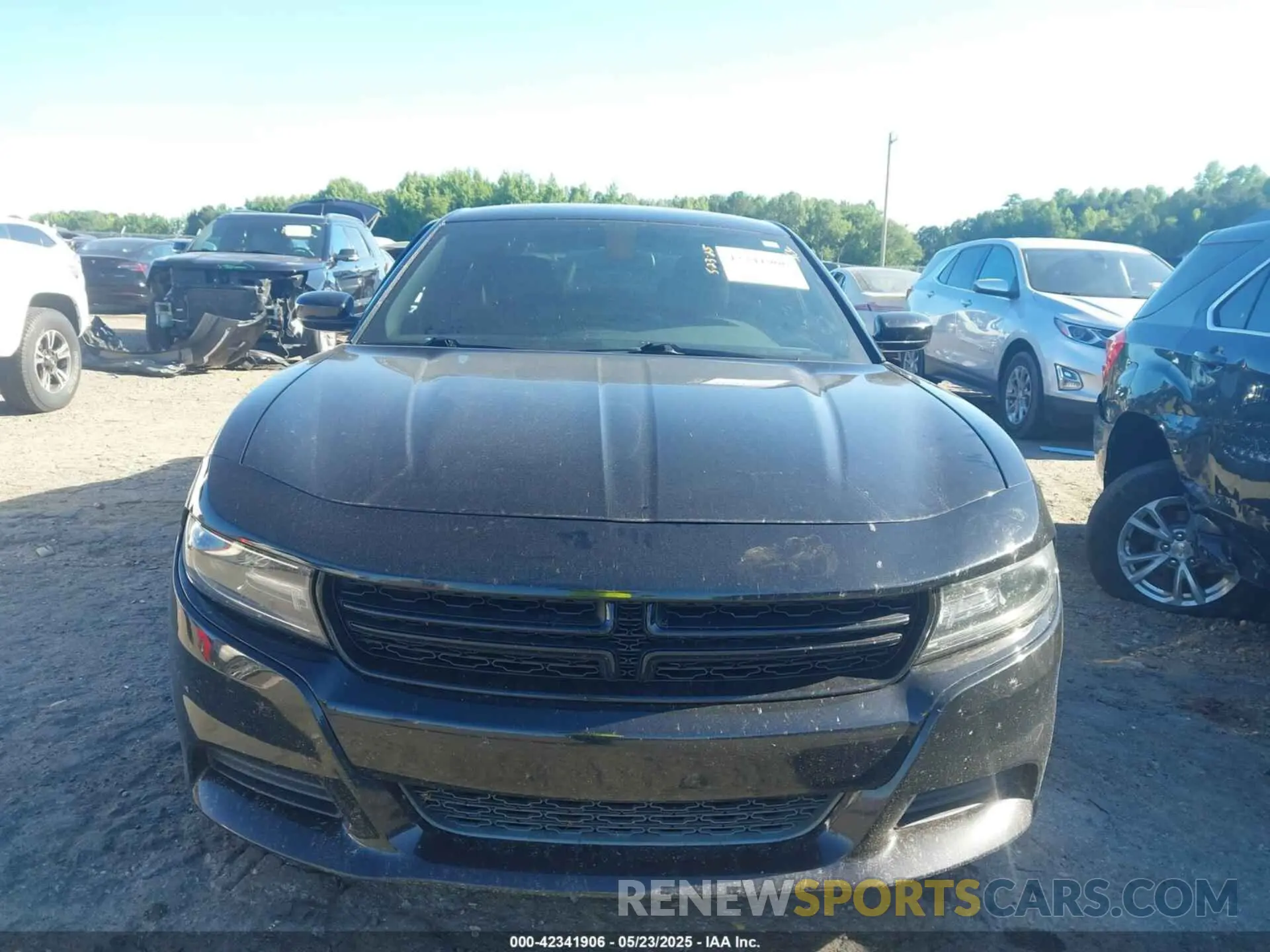 11 Photograph of a damaged car 2C3CDXBG7LH245368 DODGE CHARGER 2020