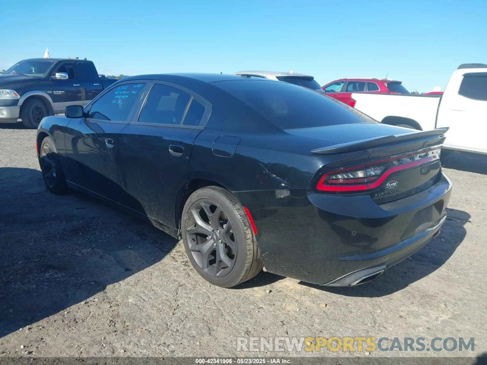 3 Photograph of a damaged car 2C3CDXBG7LH245368 DODGE CHARGER 2020