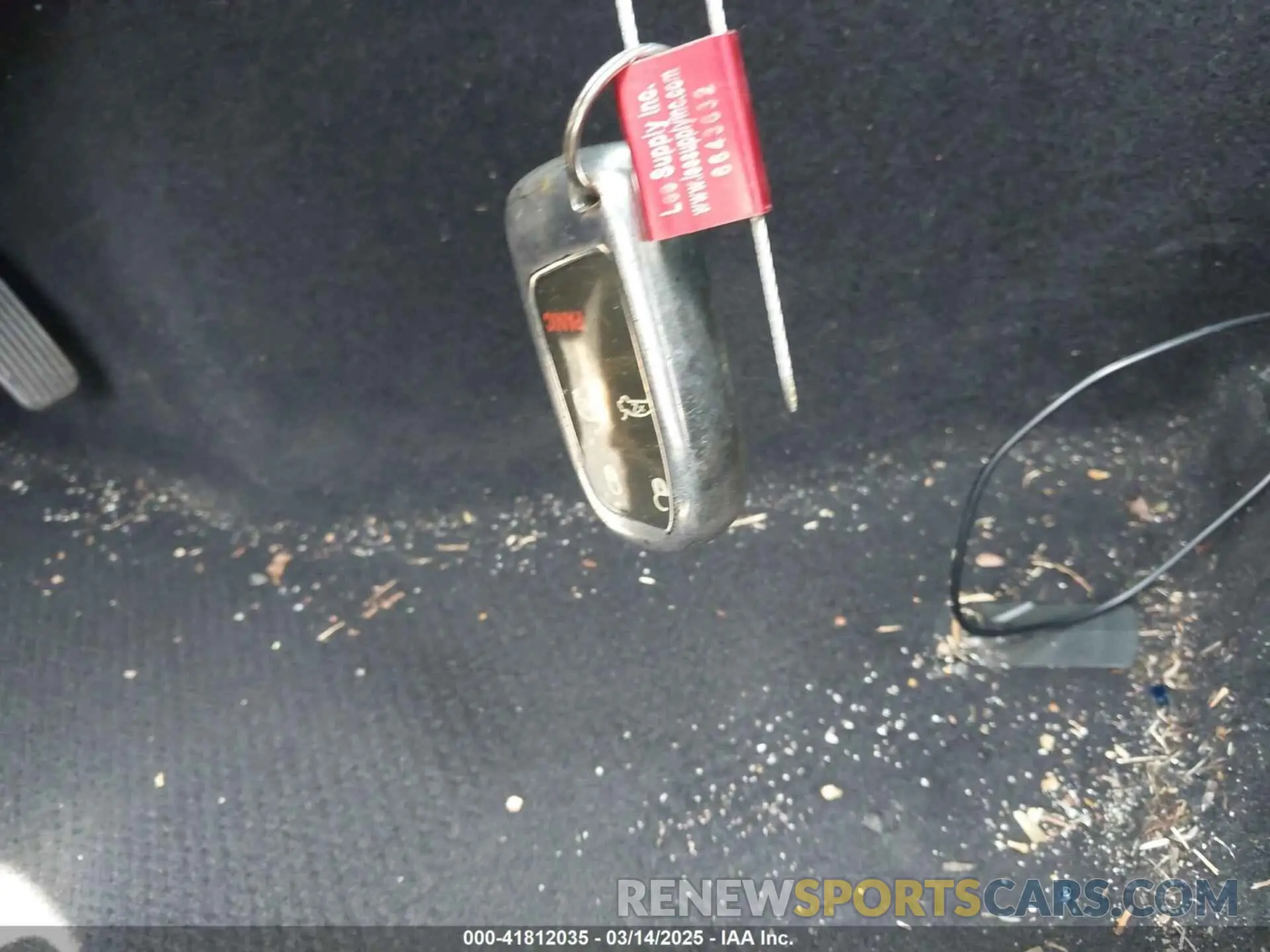 11 Photograph of a damaged car 2C3CDXBG9LH232833 DODGE CHARGER 2020