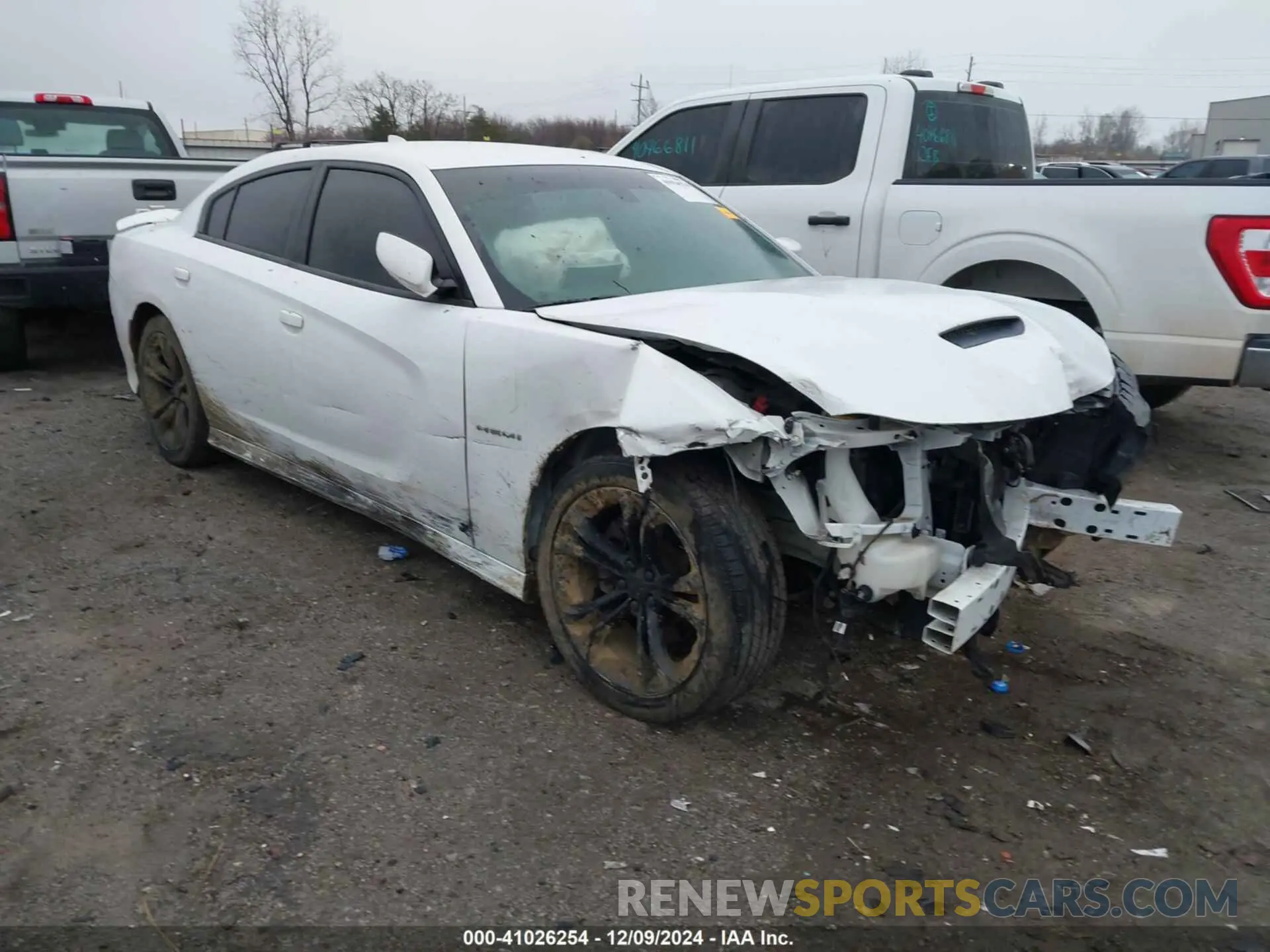 1 Photograph of a damaged car 2C3CDXCT0LH106646 DODGE CHARGER 2020