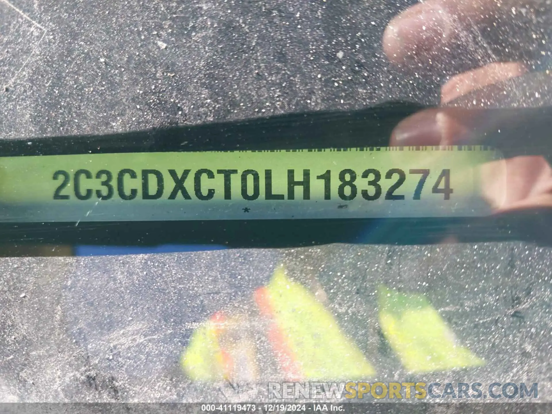 18 Photograph of a damaged car 2C3CDXCT0LH183274 DODGE CHARGER 2020