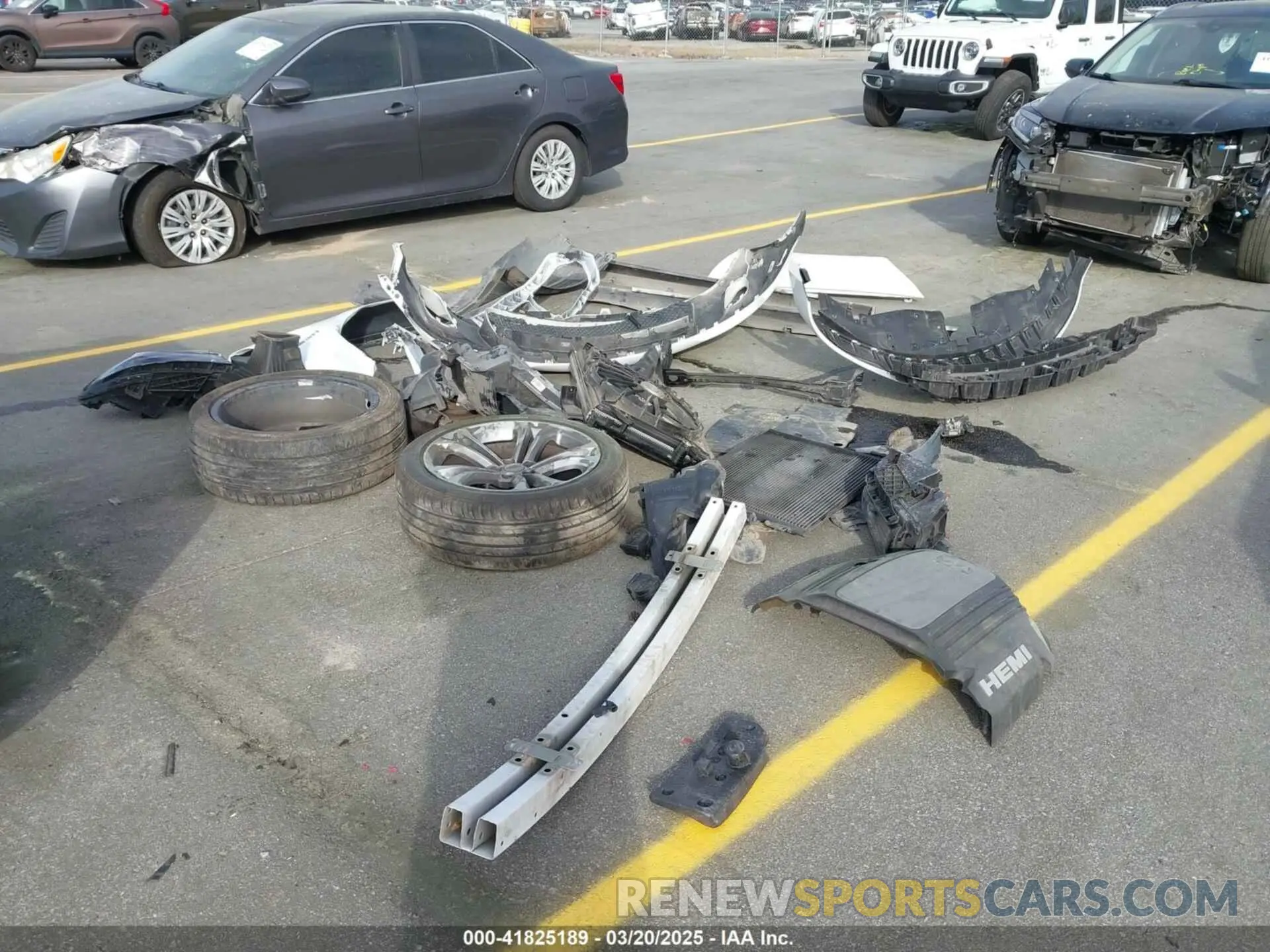 12 Photograph of a damaged car 2C3CDXCT1LH199869 DODGE CHARGER 2020