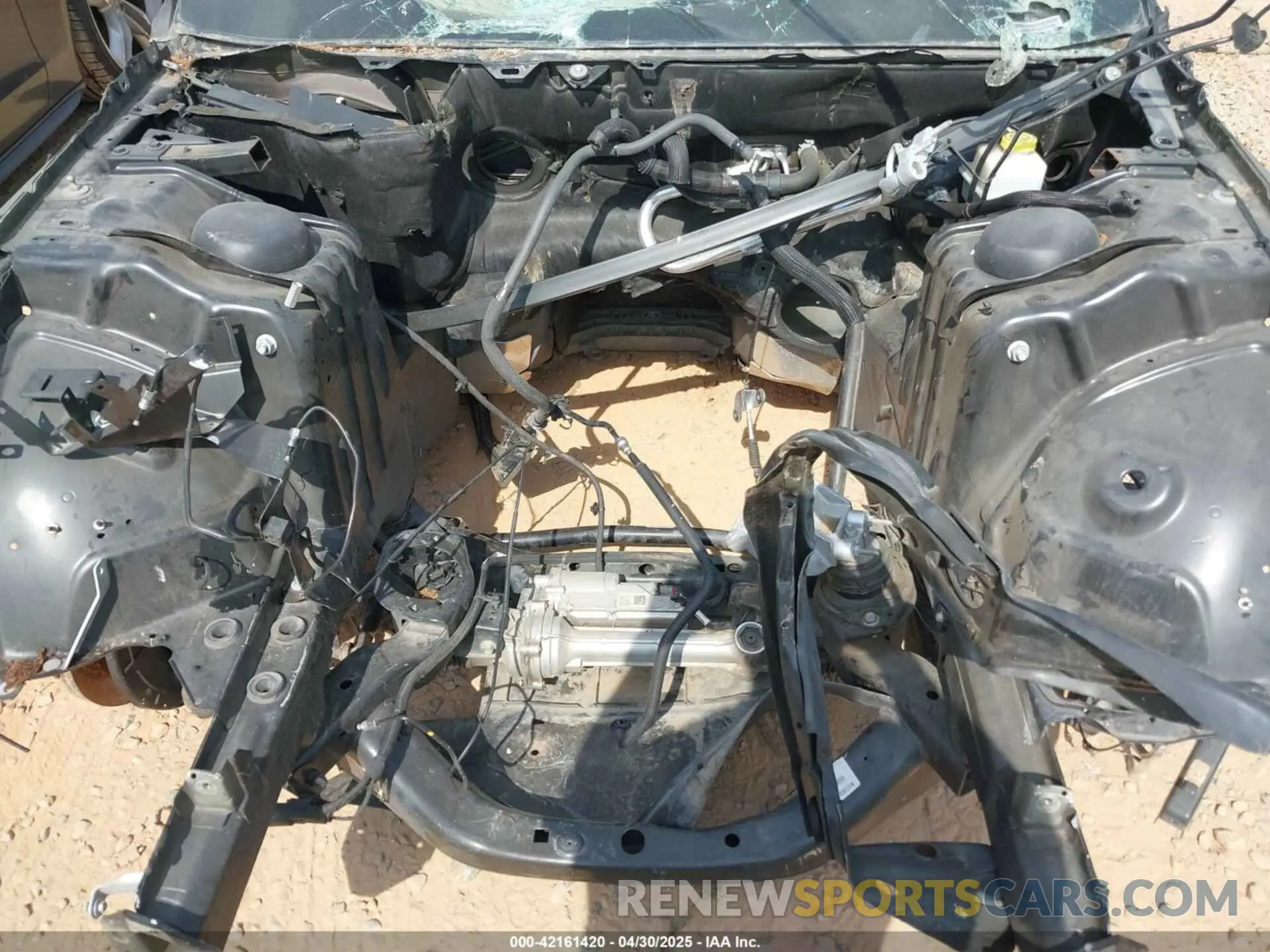 10 Photograph of a damaged car 2C3CDXCT2LH107586 DODGE CHARGER 2020