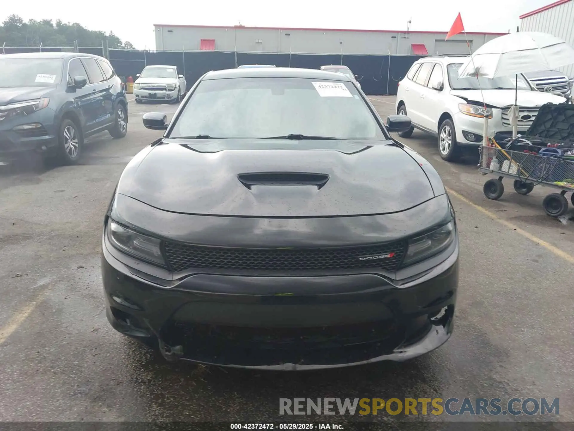 11 Photograph of a damaged car 2C3CDXCT6LH141238 DODGE CHARGER 2020