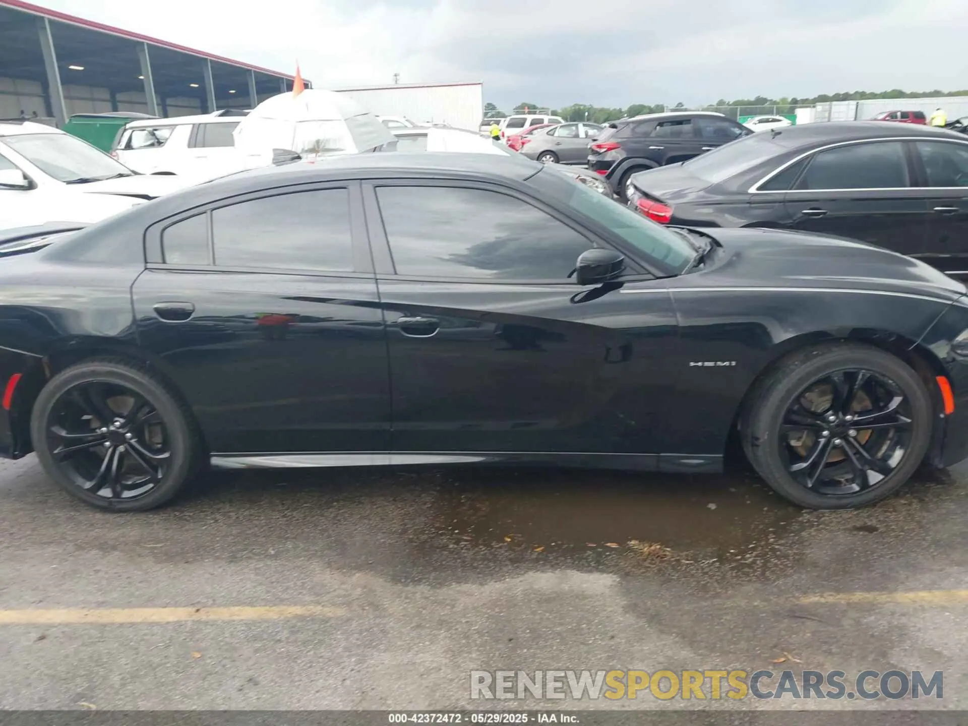 12 Photograph of a damaged car 2C3CDXCT6LH141238 DODGE CHARGER 2020