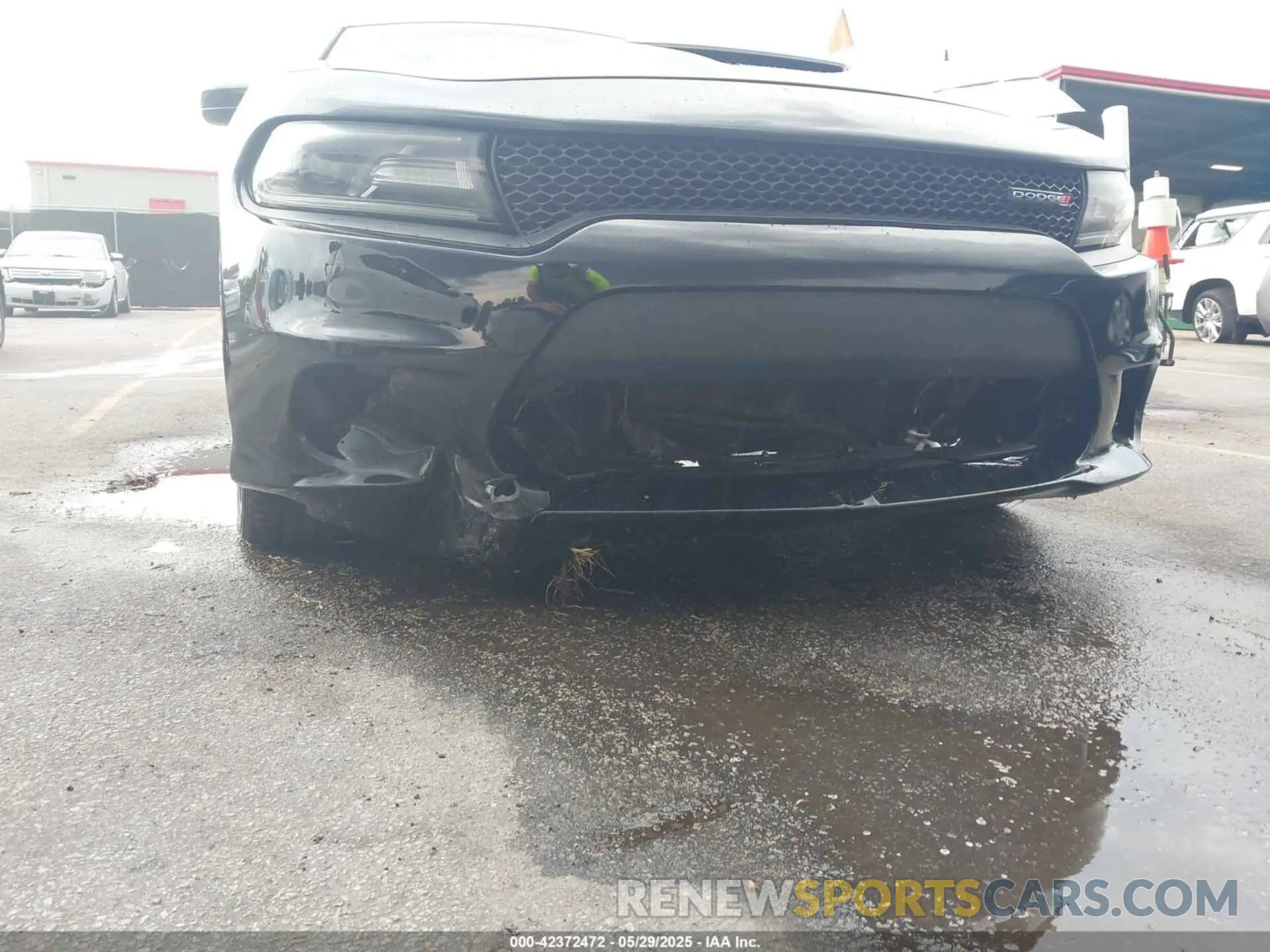 6 Photograph of a damaged car 2C3CDXCT6LH141238 DODGE CHARGER 2020