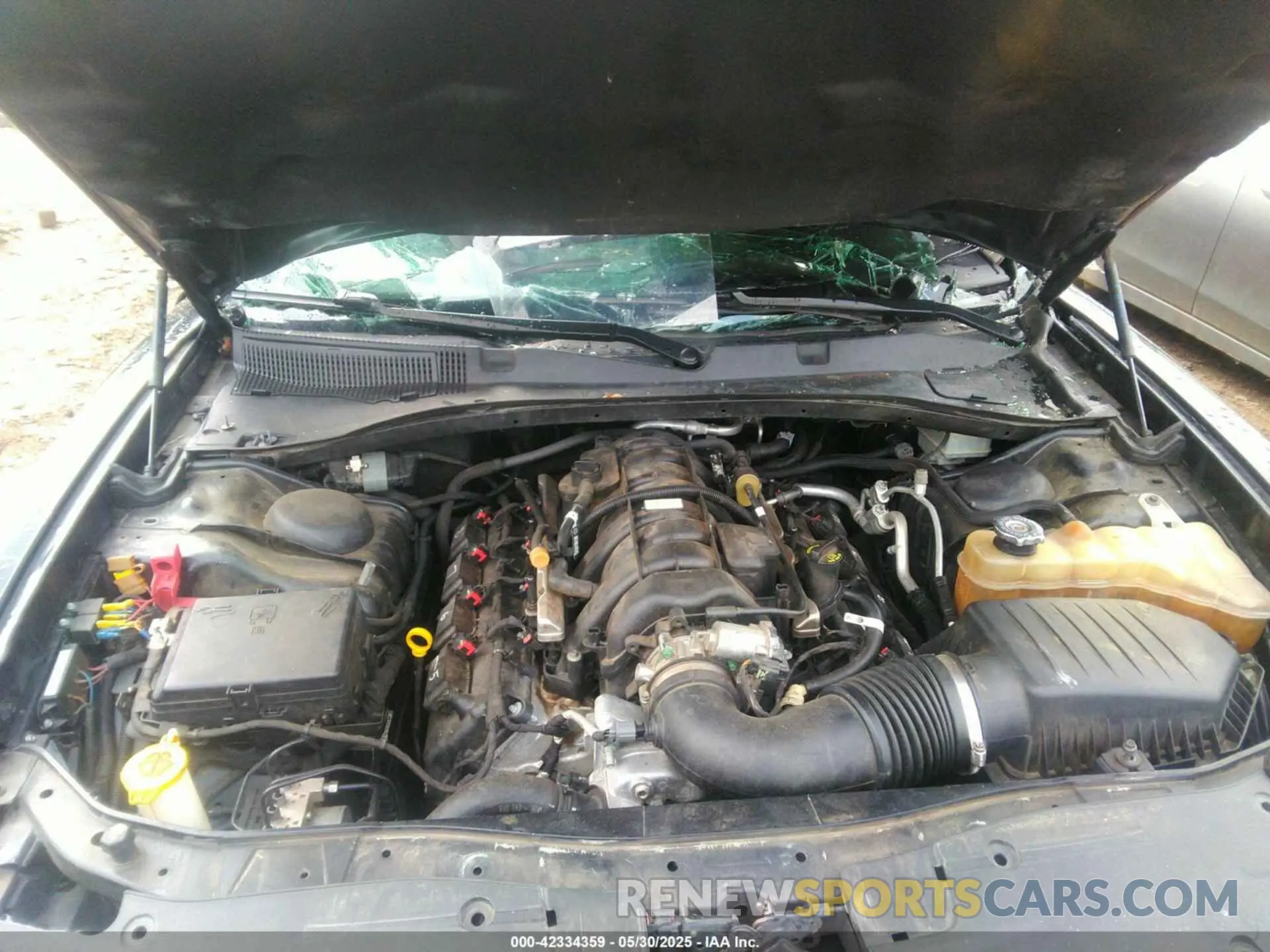 10 Photograph of a damaged car 2C3CDXCT7LH166763 DODGE CHARGER 2020