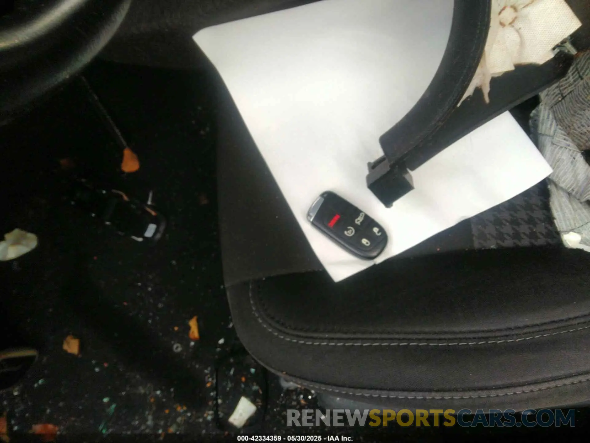 11 Photograph of a damaged car 2C3CDXCT7LH166763 DODGE CHARGER 2020