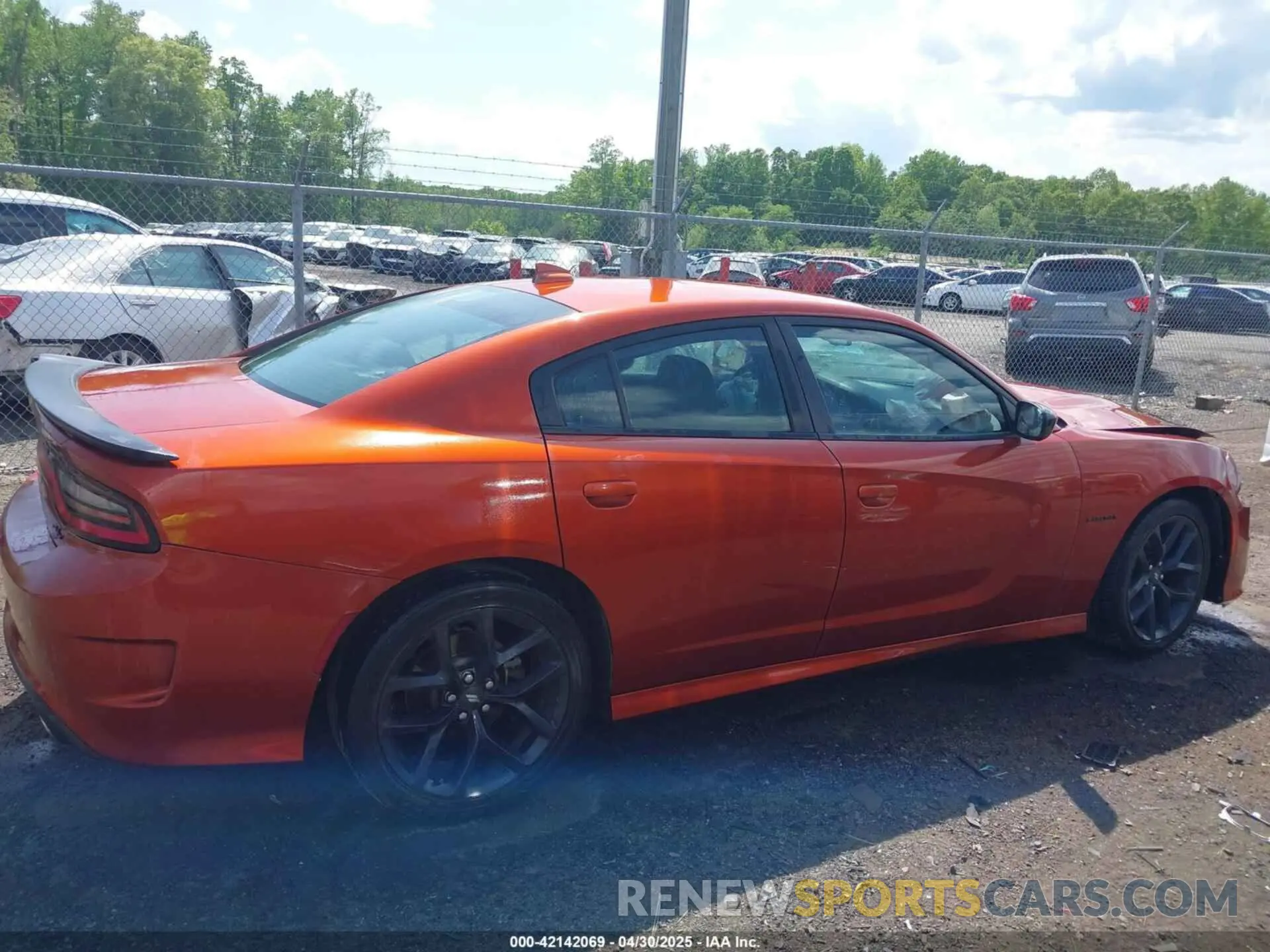 13 Photograph of a damaged car 2C3CDXCT7LH176452 DODGE CHARGER 2020