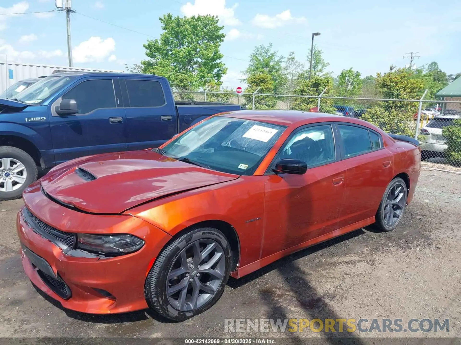 2 Photograph of a damaged car 2C3CDXCT7LH176452 DODGE CHARGER 2020