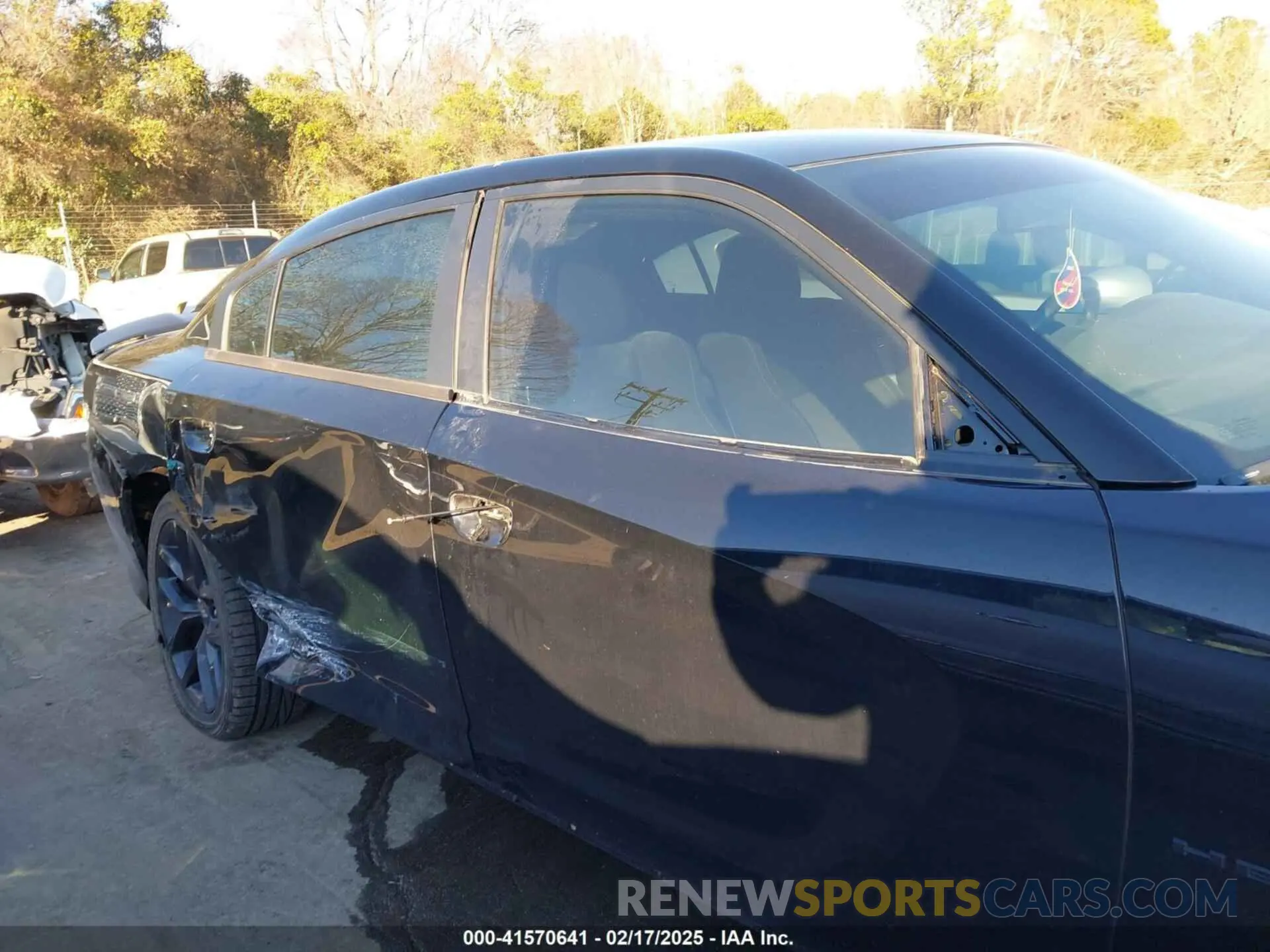 13 Photograph of a damaged car 2C3CDXCT8LH192594 DODGE CHARGER 2020