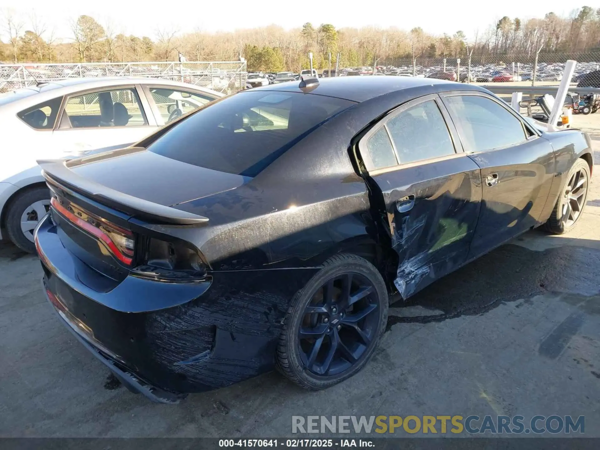 4 Photograph of a damaged car 2C3CDXCT8LH192594 DODGE CHARGER 2020