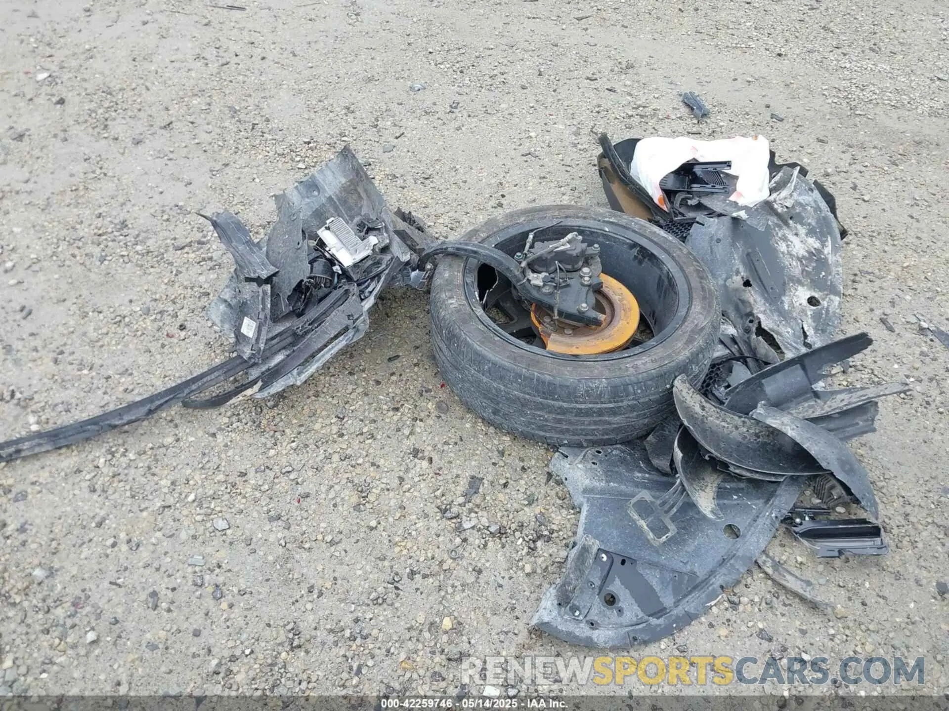 11 Photograph of a damaged car 2C3CDXCT8LH204808 DODGE CHARGER 2020