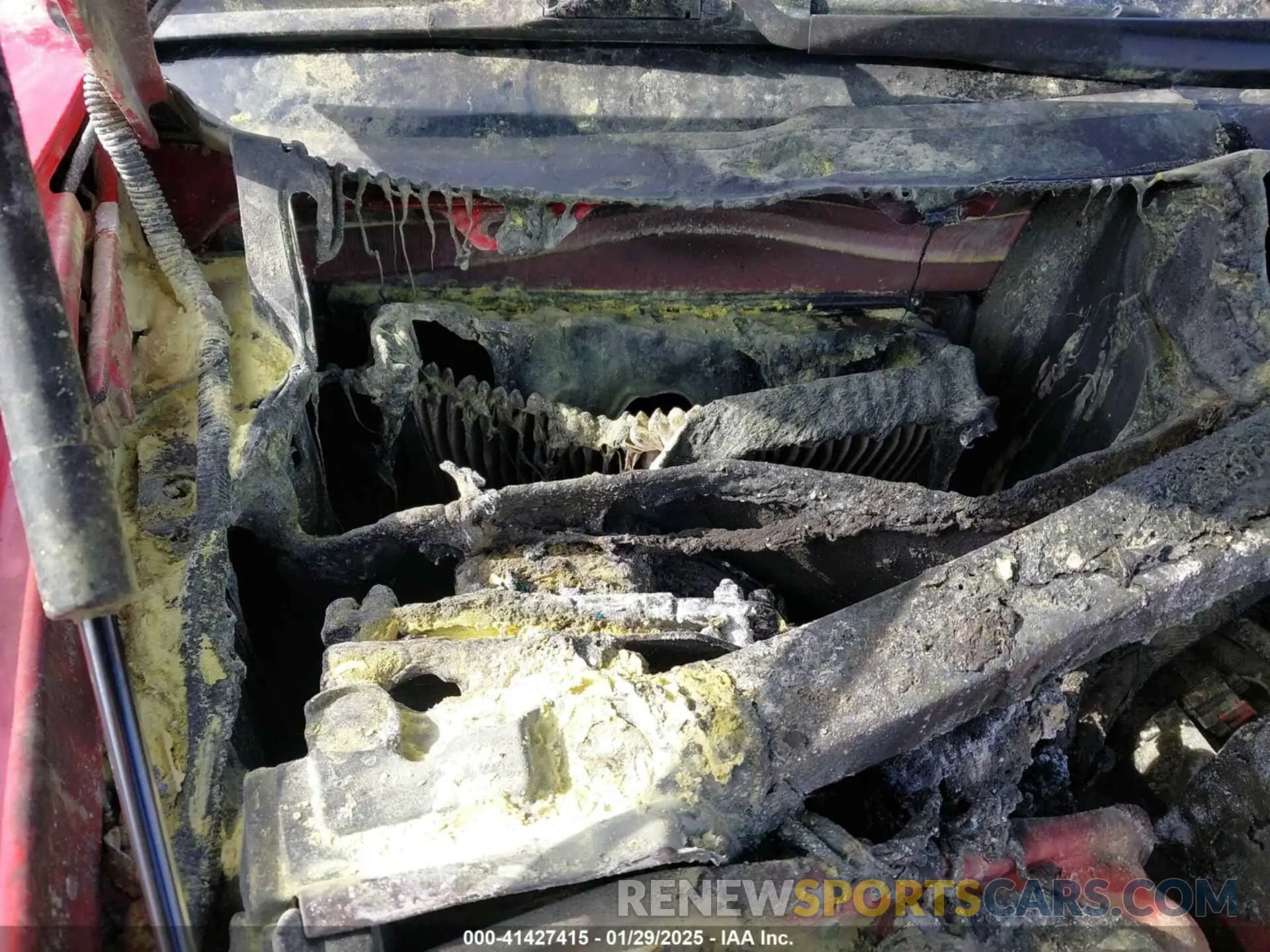 13 Photograph of a damaged car 2C3CDXCT9LH208382 DODGE CHARGER 2020