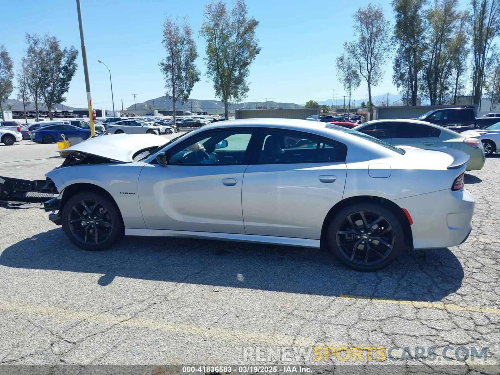 14 Photograph of a damaged car 2C3CDXCTXLH107822 DODGE CHARGER 2020