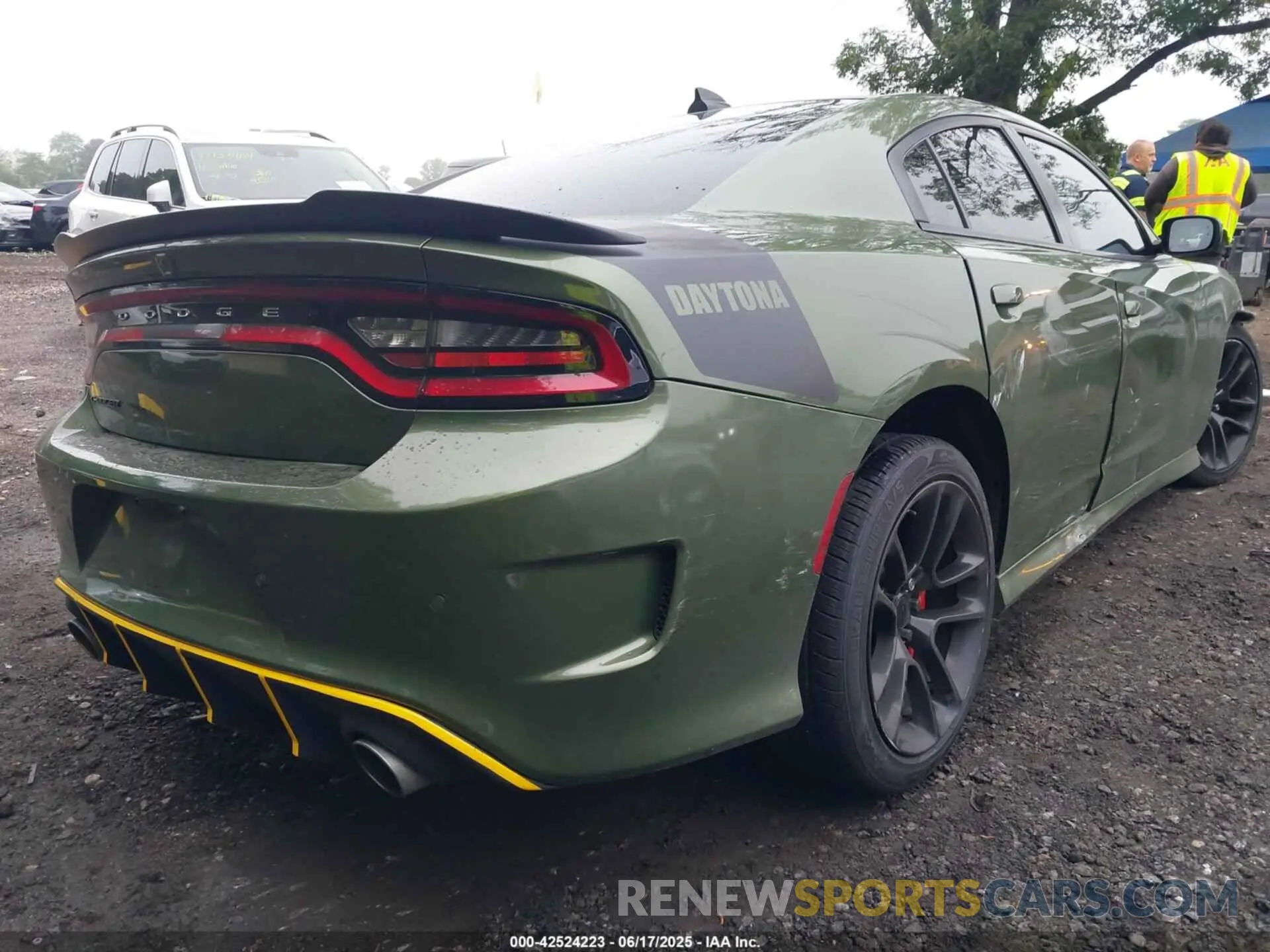 4 Photograph of a damaged car 2C3CDXCTXLH216569 DODGE CHARGER 2020