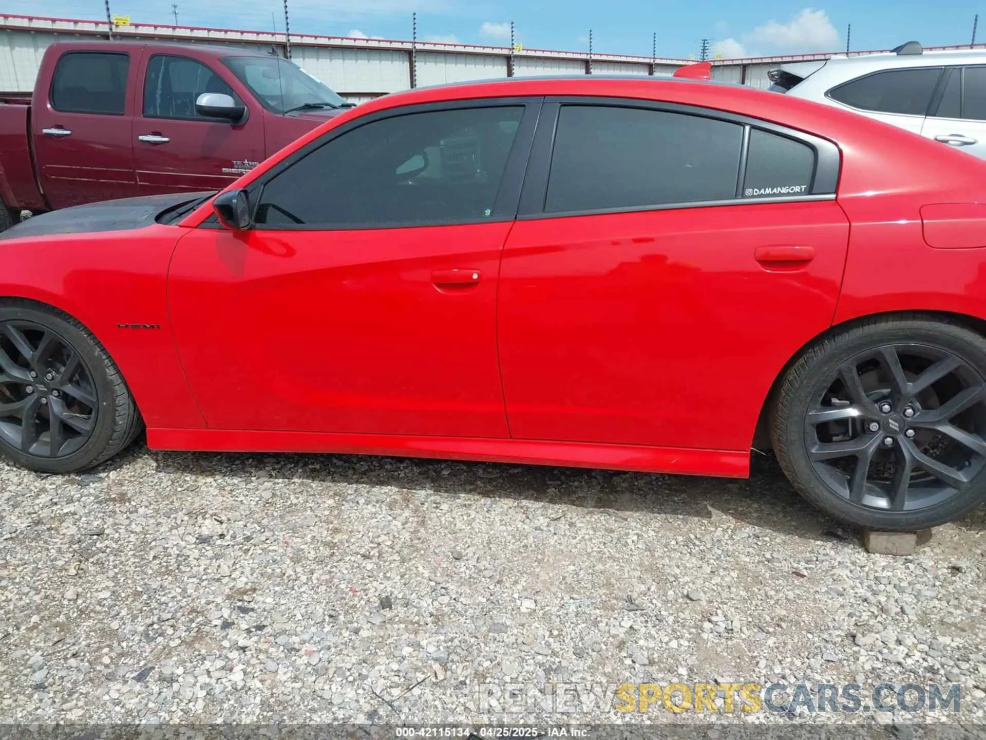15 Photograph of a damaged car 2C3CDXCTXLH232576 DODGE CHARGER 2020