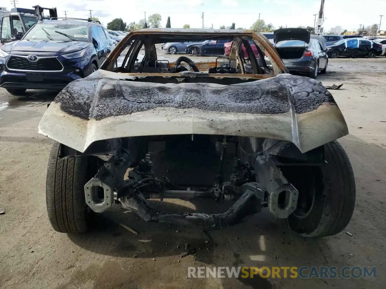 5 Photograph of a damaged car 2C3CDXGJ1LH183230 DODGE CHARGER 2020