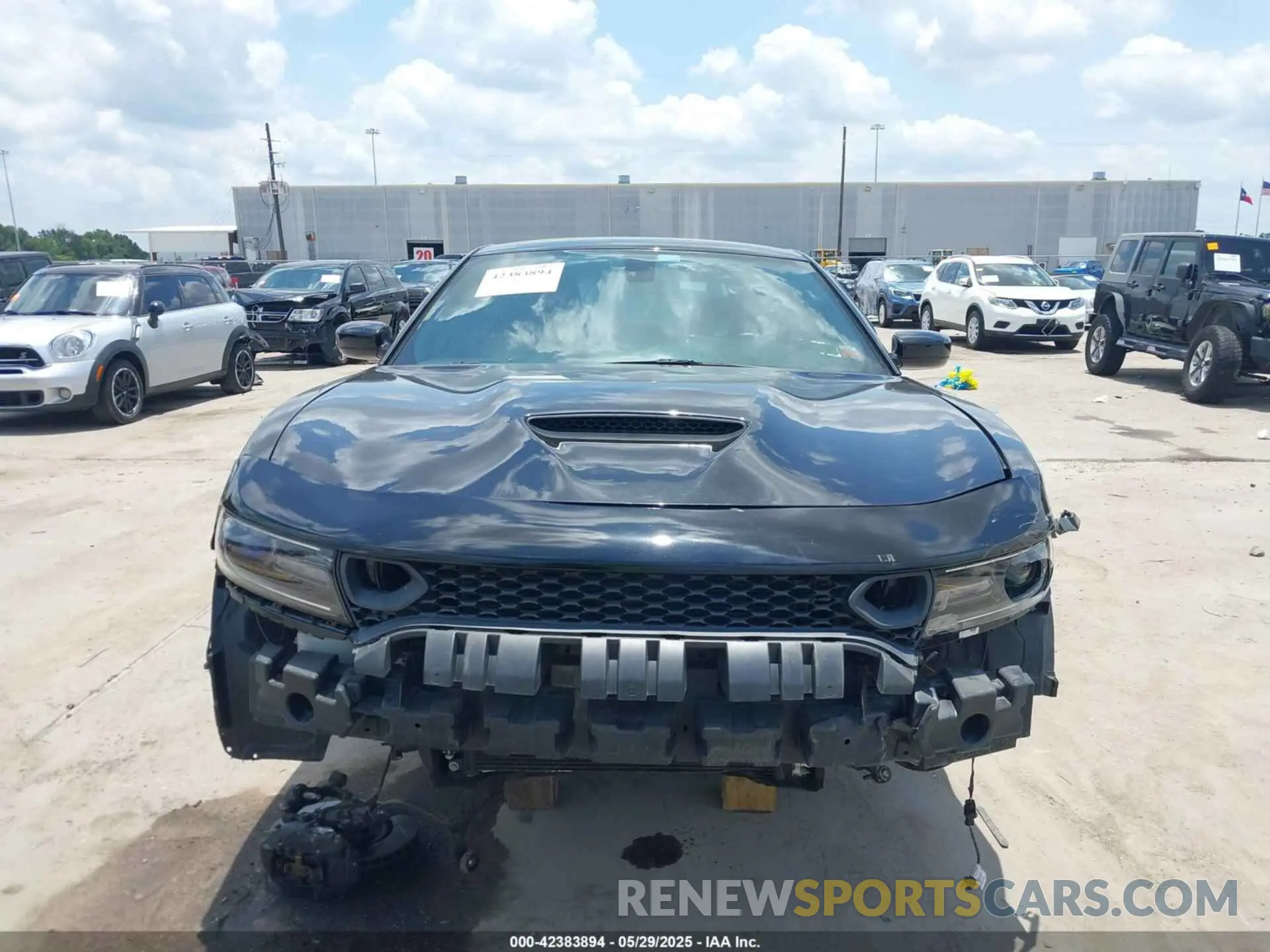 13 Photograph of a damaged car 2C3CDXGJ2LH114580 DODGE CHARGER 2020