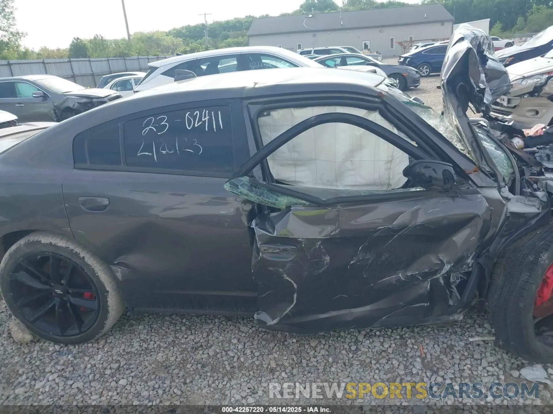 14 Photograph of a damaged car 2C3CDXGJ3LH244464 DODGE CHARGER 2020