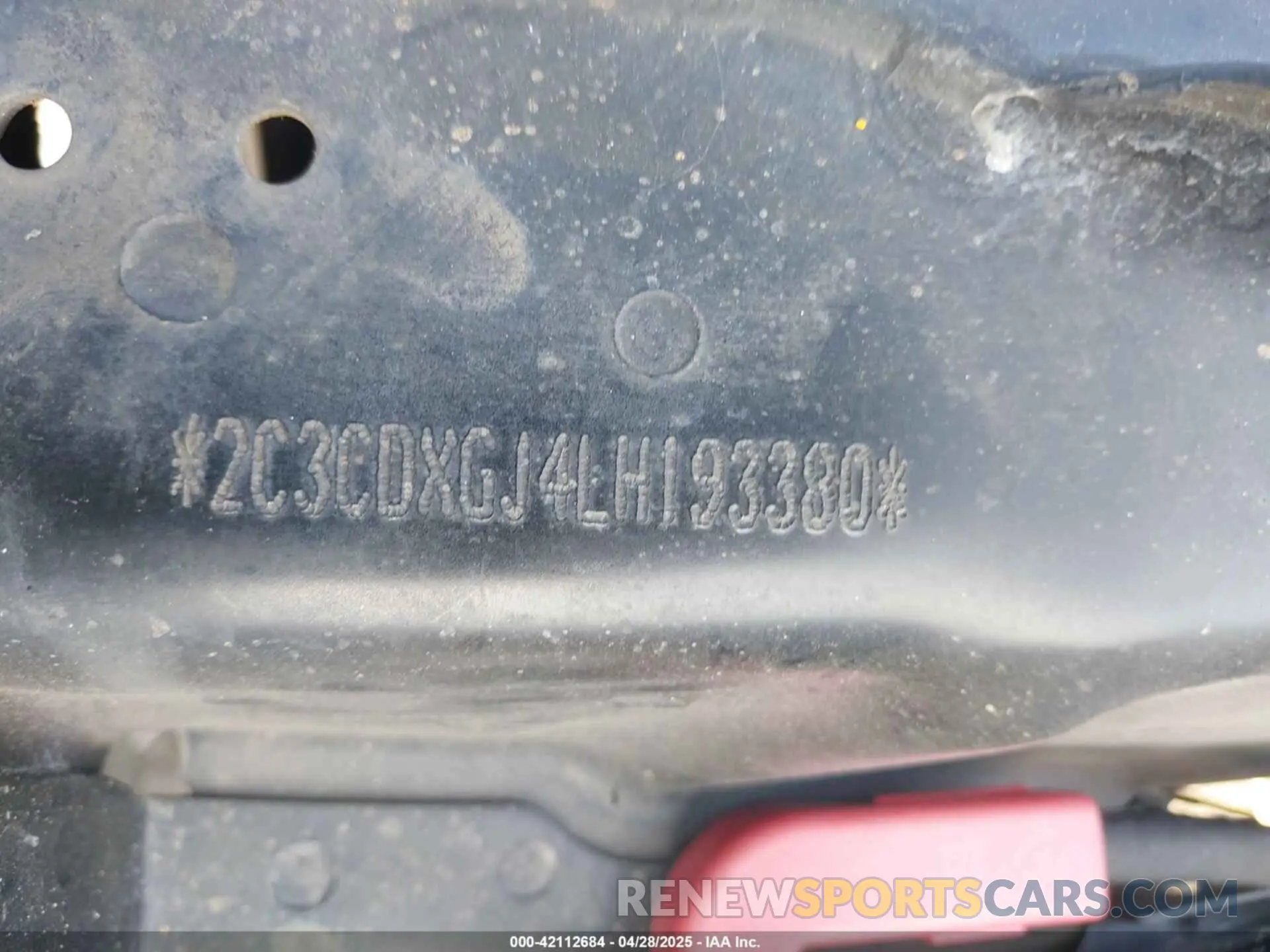9 Photograph of a damaged car 2C3CDXGJ4LH193380 DODGE CHARGER 2020