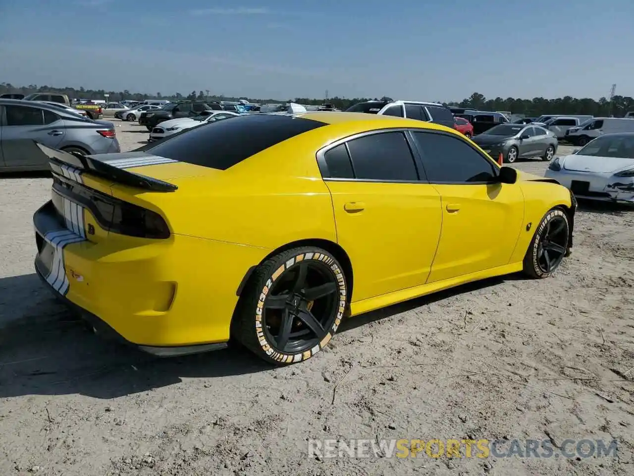 3 Photograph of a damaged car 2C3CDXGJ5LH107669 DODGE CHARGER 2020