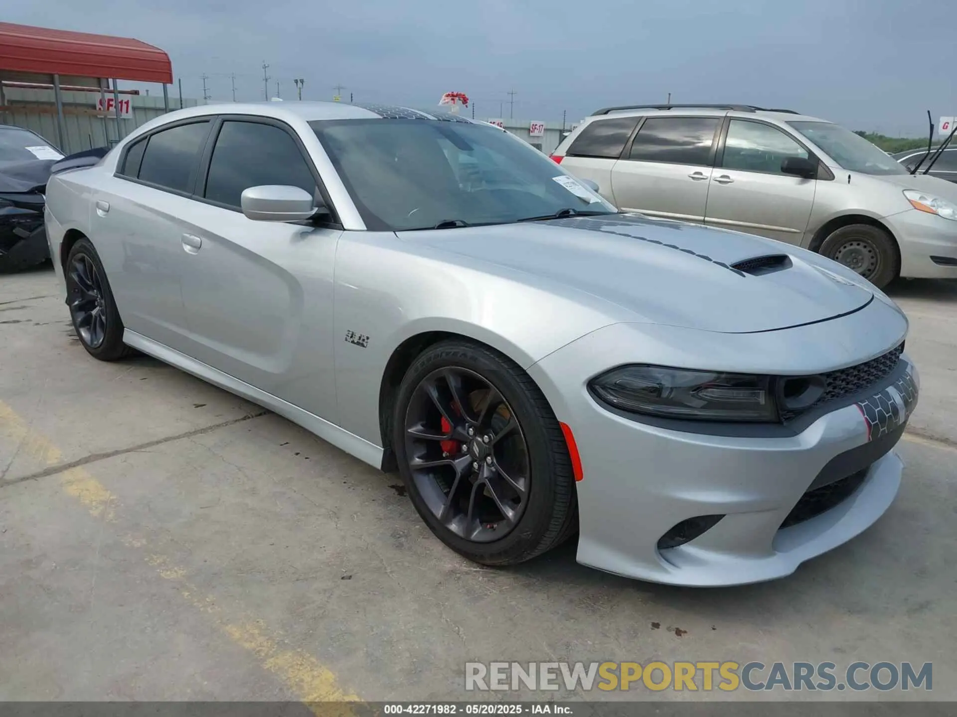 1 Photograph of a damaged car 2C3CDXGJ5LH159013 DODGE CHARGER 2020