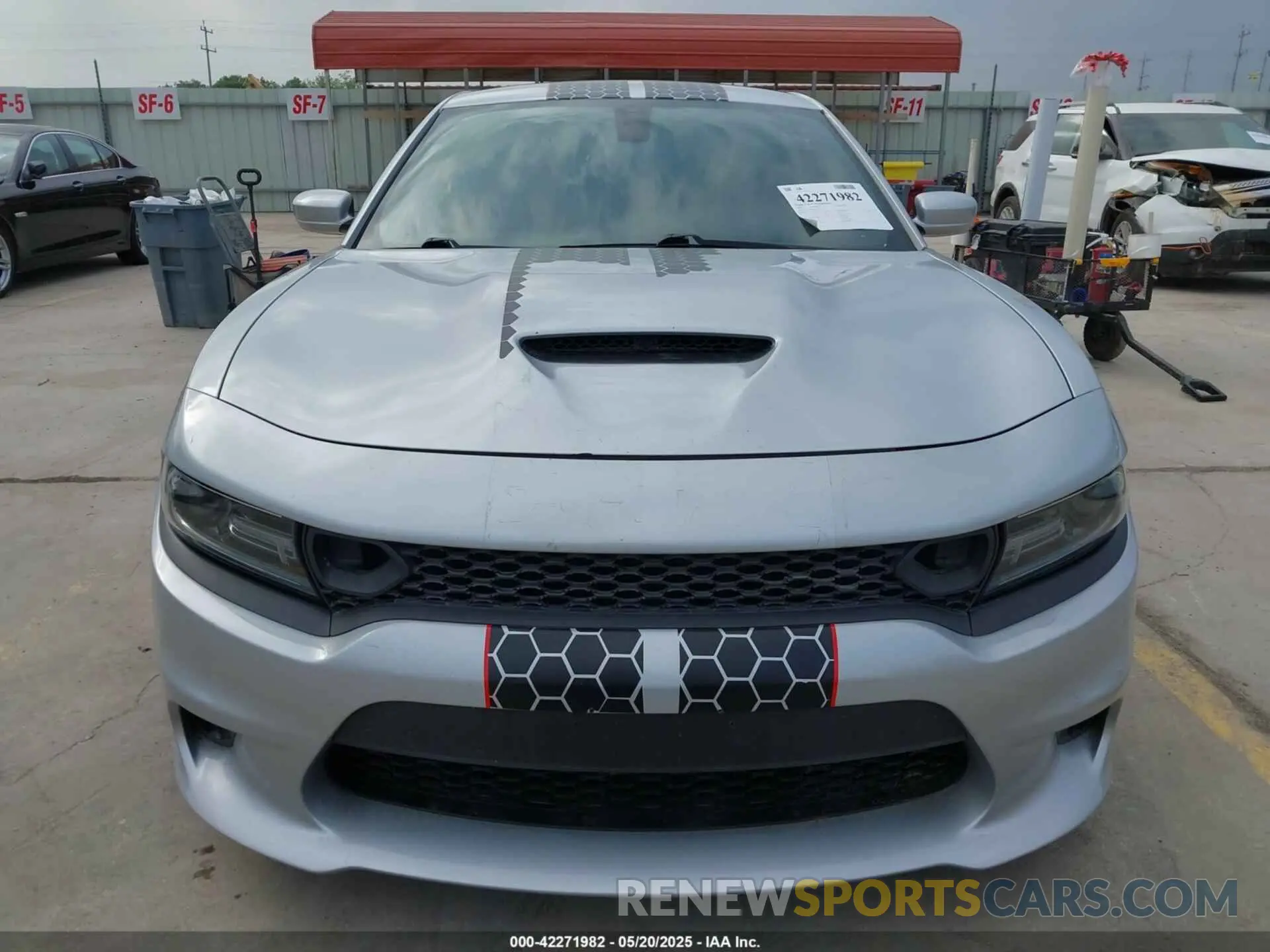 13 Photograph of a damaged car 2C3CDXGJ5LH159013 DODGE CHARGER 2020