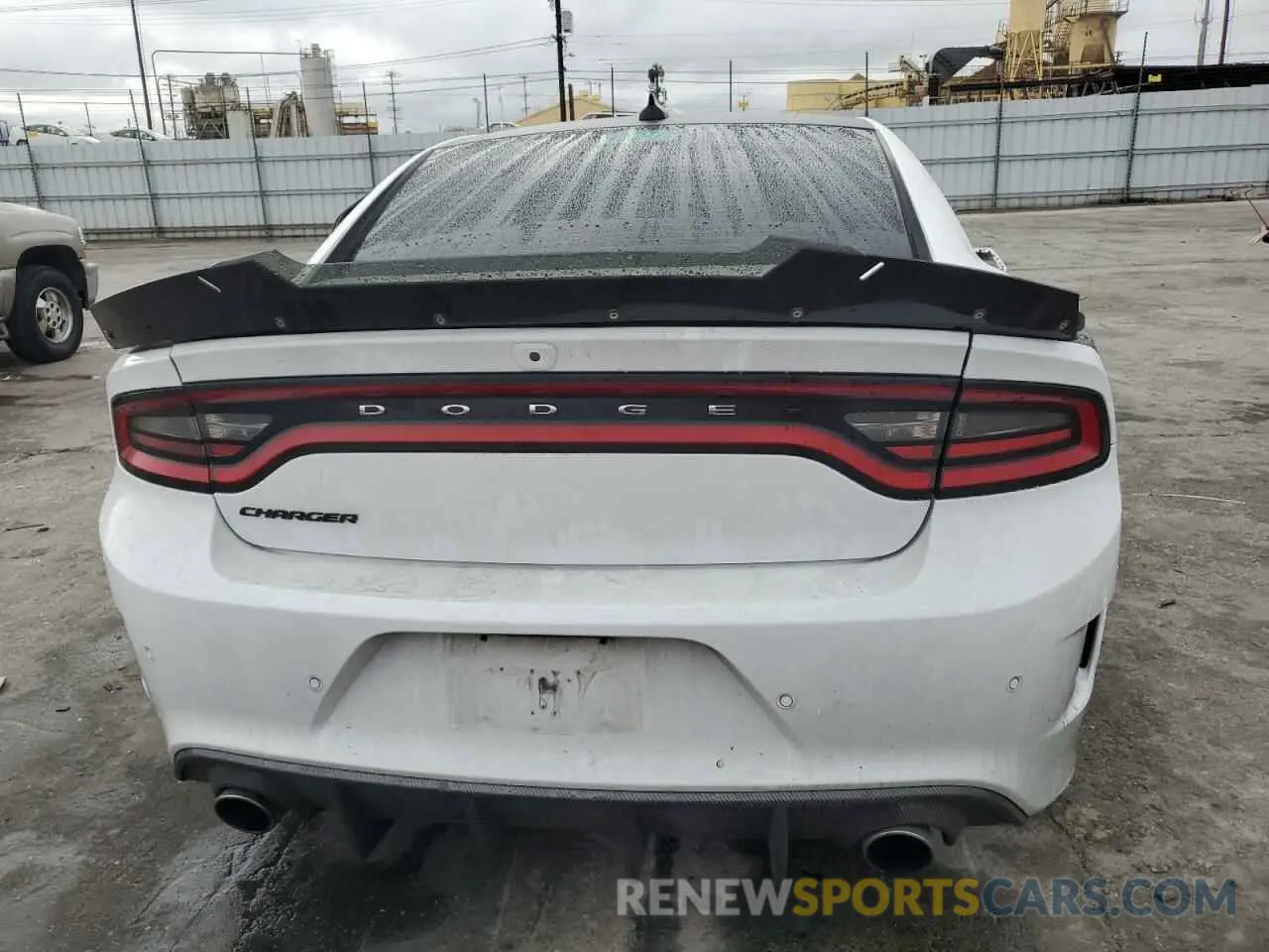 6 Photograph of a damaged car 2C3CDXGJ5LH180315 DODGE CHARGER 2020