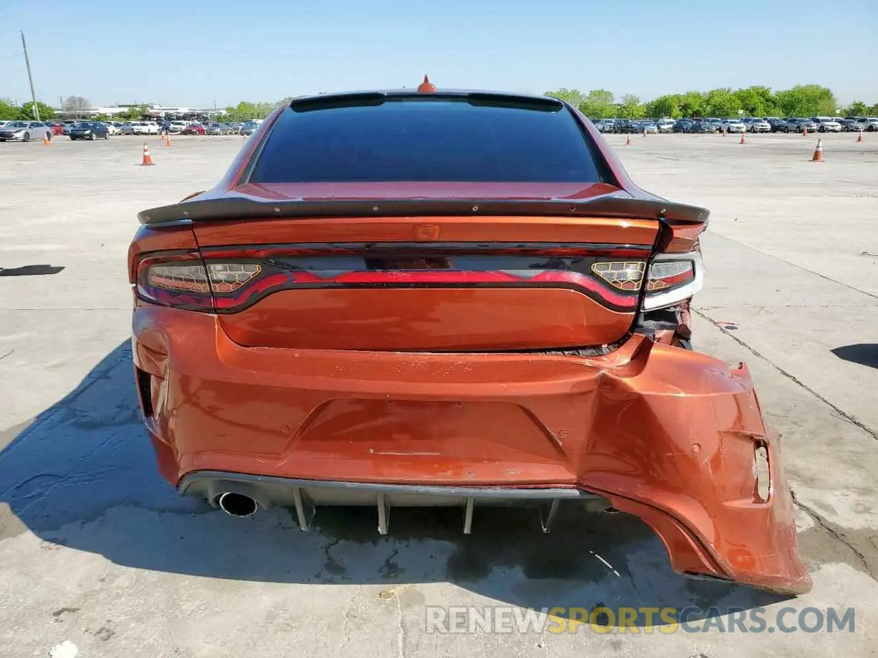 6 Photograph of a damaged car 2C3CDXGJ7LH181692 DODGE CHARGER 2020