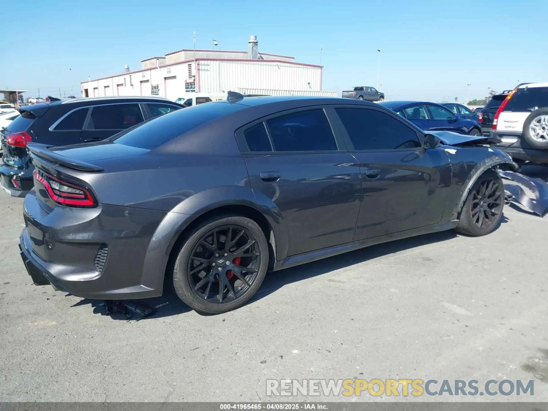 14 Photograph of a damaged car 2C3CDXGJ7LH183040 DODGE CHARGER 2020