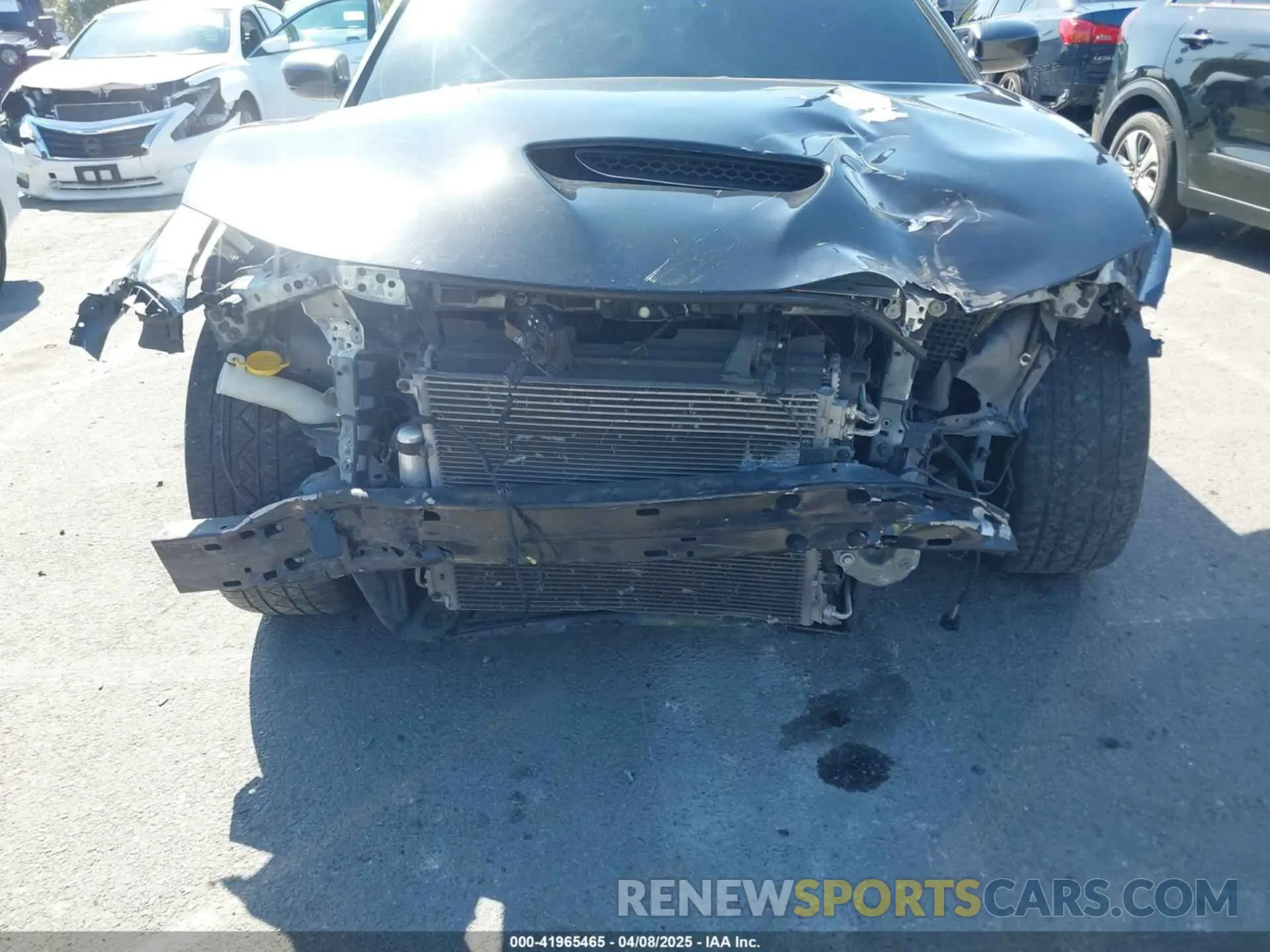 19 Photograph of a damaged car 2C3CDXGJ7LH183040 DODGE CHARGER 2020