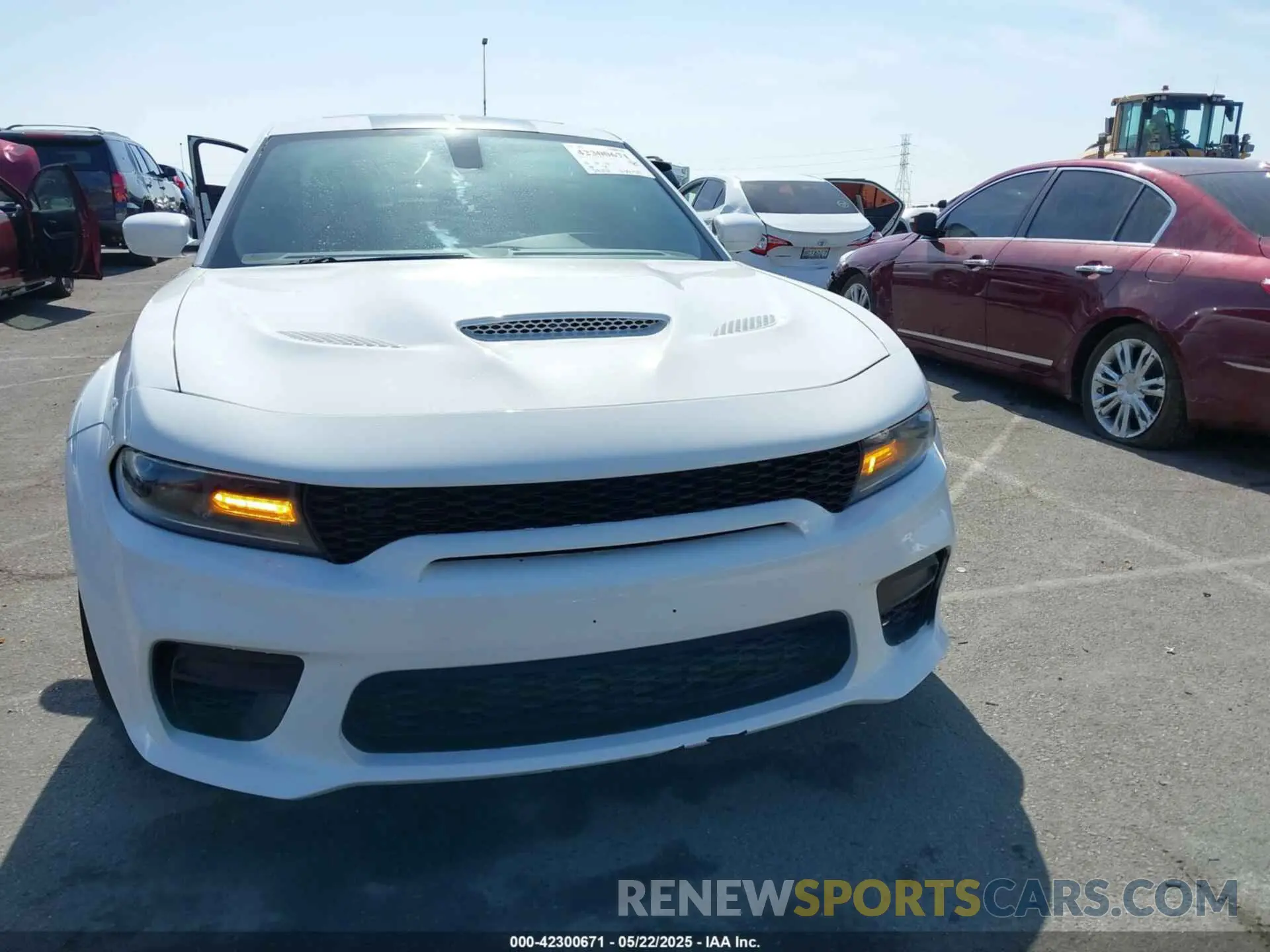 11 Photograph of a damaged car 2C3CDXGJ7LH201374 DODGE CHARGER 2020